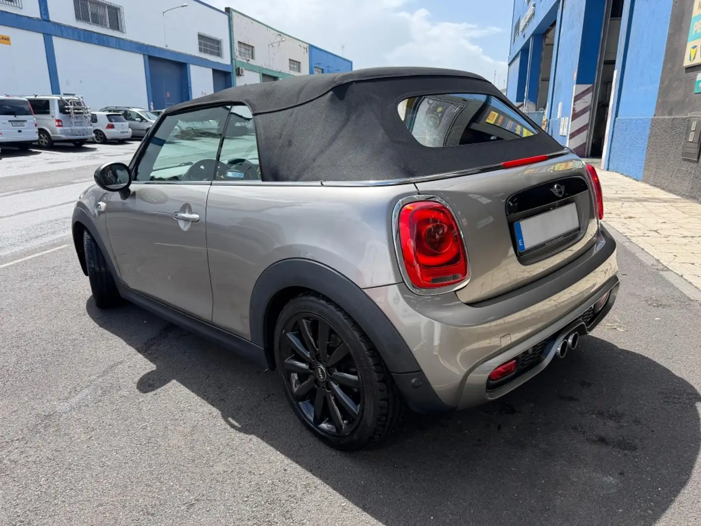 MINI Cooper S Cabrio Aut. Beige - 2