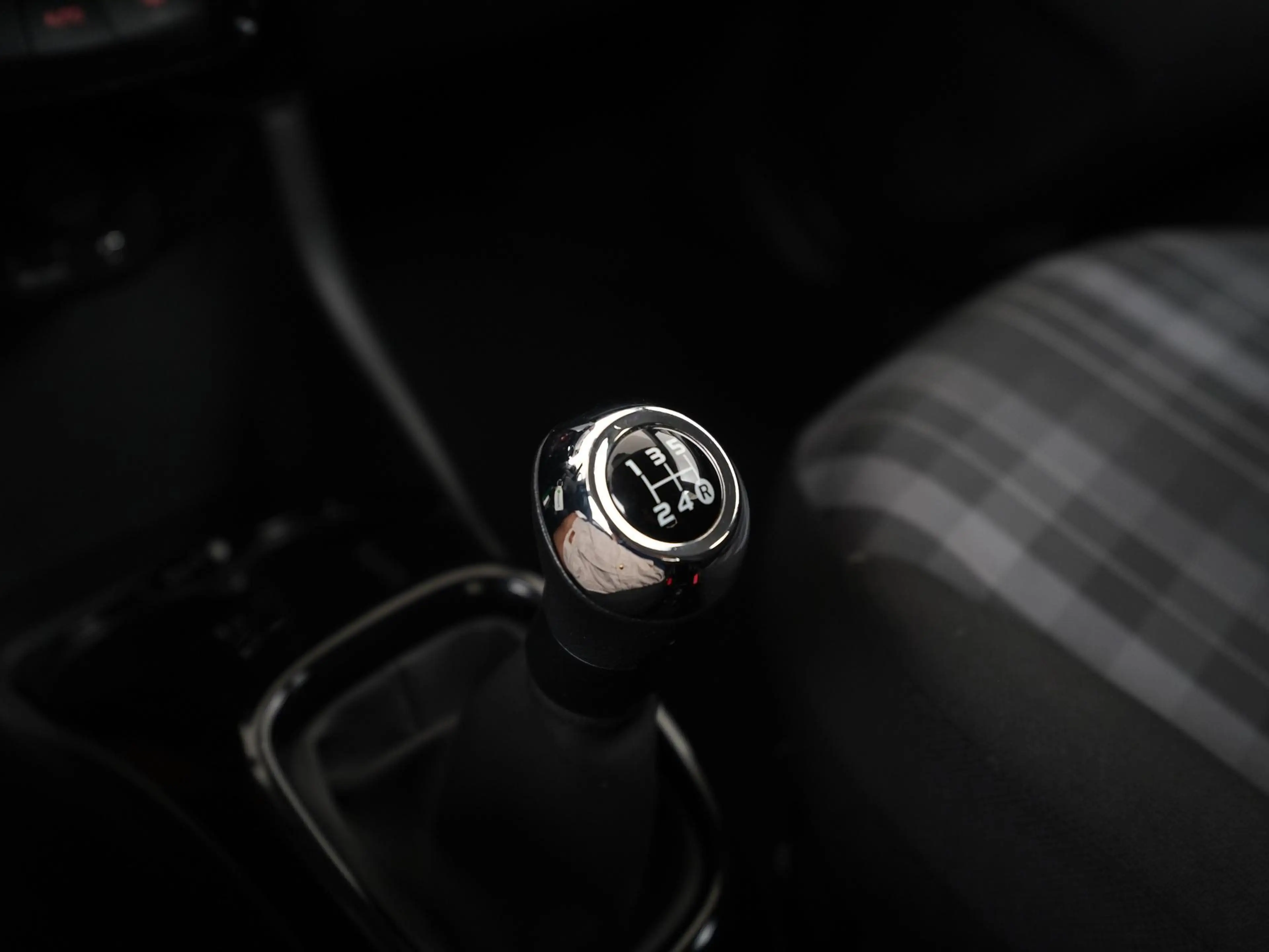 Peugeot 108 1.0 e-VTi Blue Lease Executive | Camera | Apple/An — photo 11
