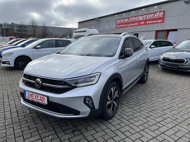 Volkswagen Taigo 1,5 TSI DSG Style + LED + Kamera + Navi + 17 Alufe