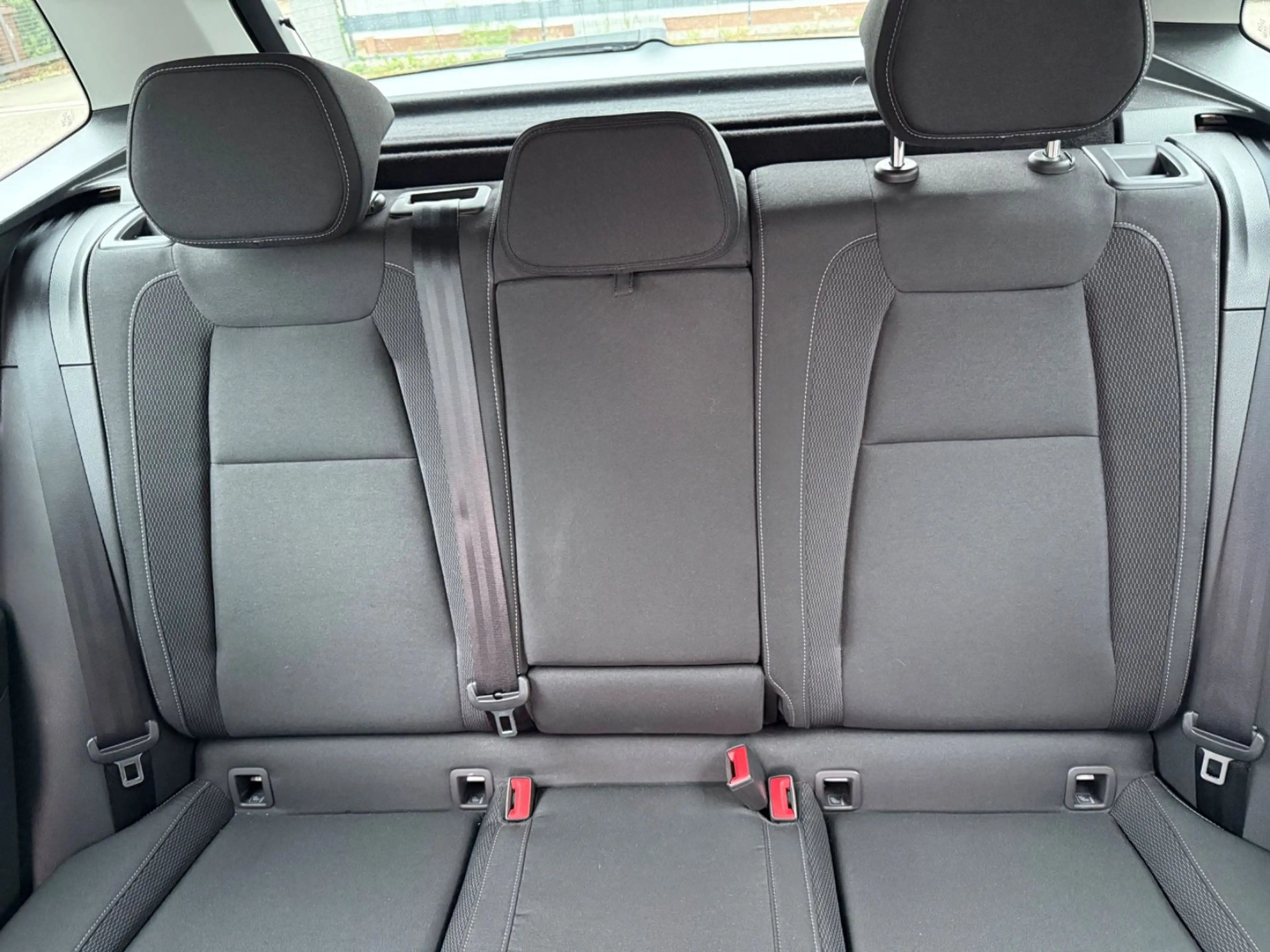 Skoda Karoq Selection 1.5 DSG*LED*SH*SmartLink* — photo 11
