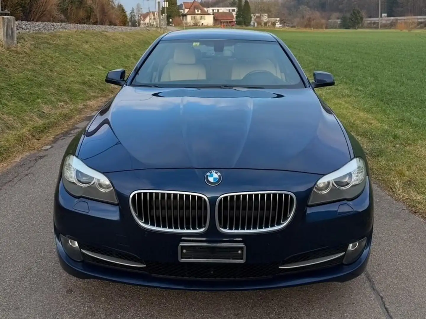 BMW 535 535i Blau - 1