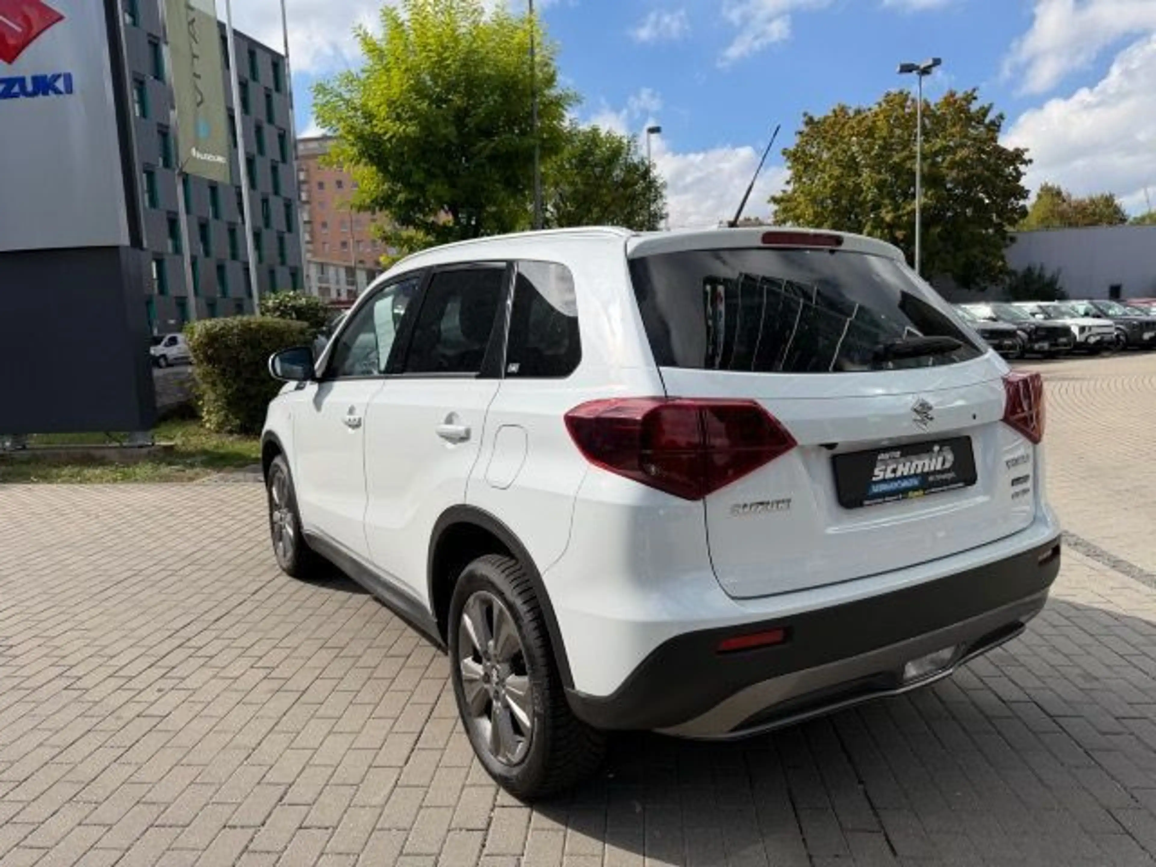 Suzuki Vitara VITARA 1.5 HYBRID COMFORT ALLGRIP AGS AUTOMATIK — photo 9
