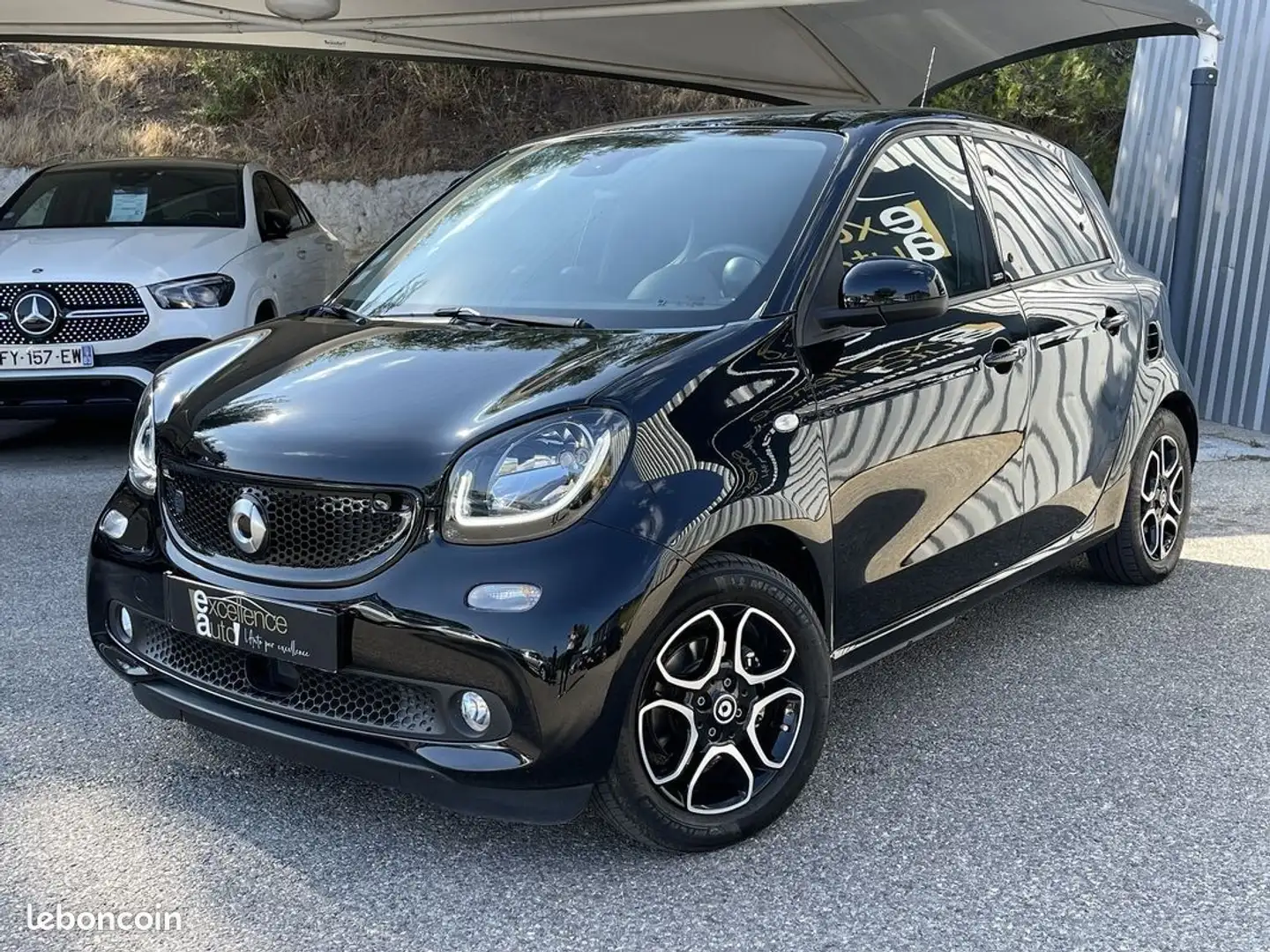 smart forFour ELECTRIQUE 82CH PRIME Negro - 2