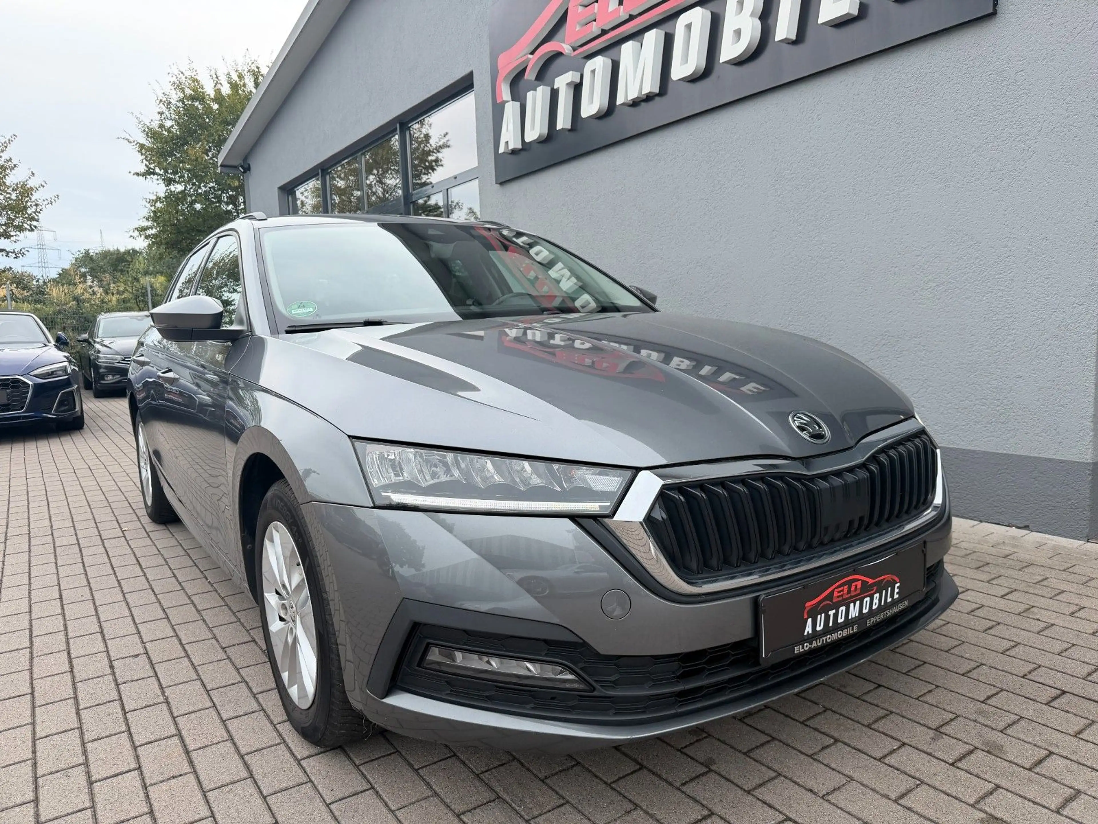 Skoda Octavia Combi Ambition*Tempomat*LED*e-TEC* — photo 7