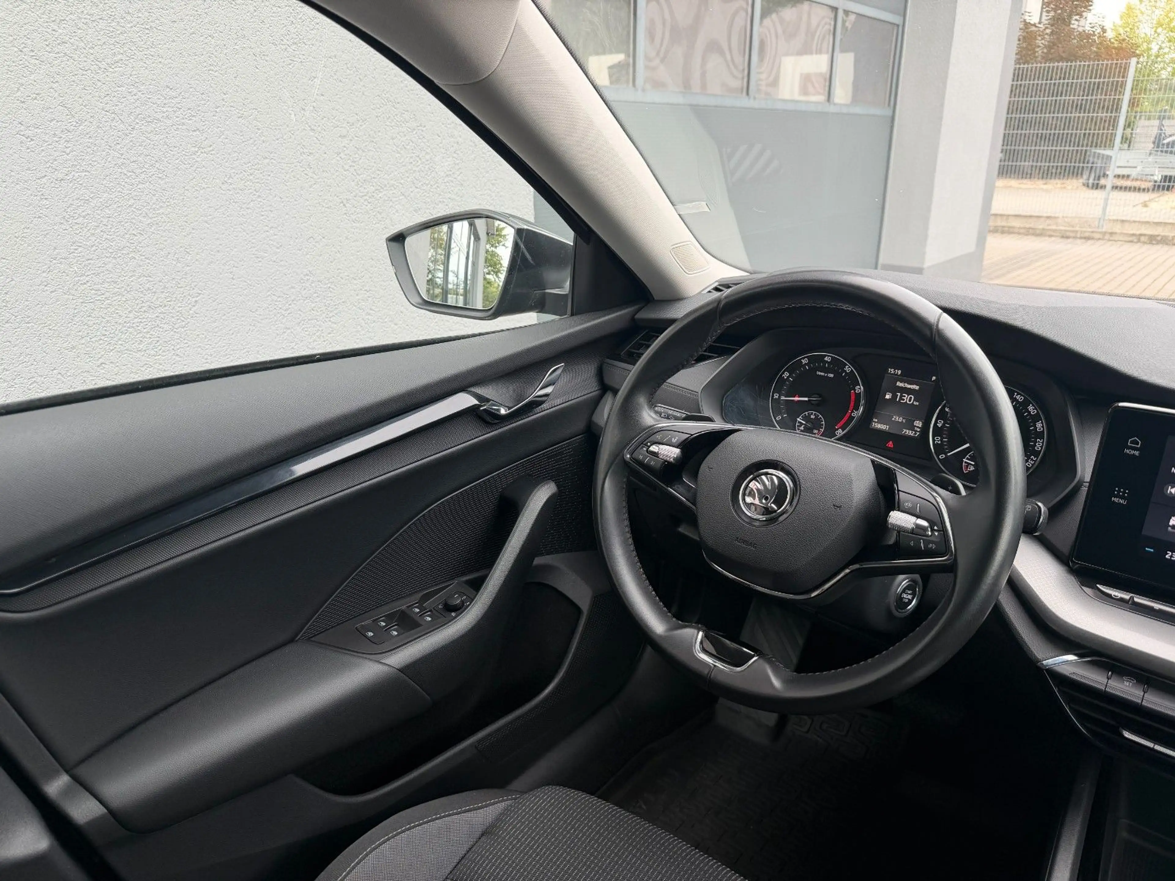 Skoda Octavia Combi Ambition*Tempomat*LED*e-TEC* — photo 15