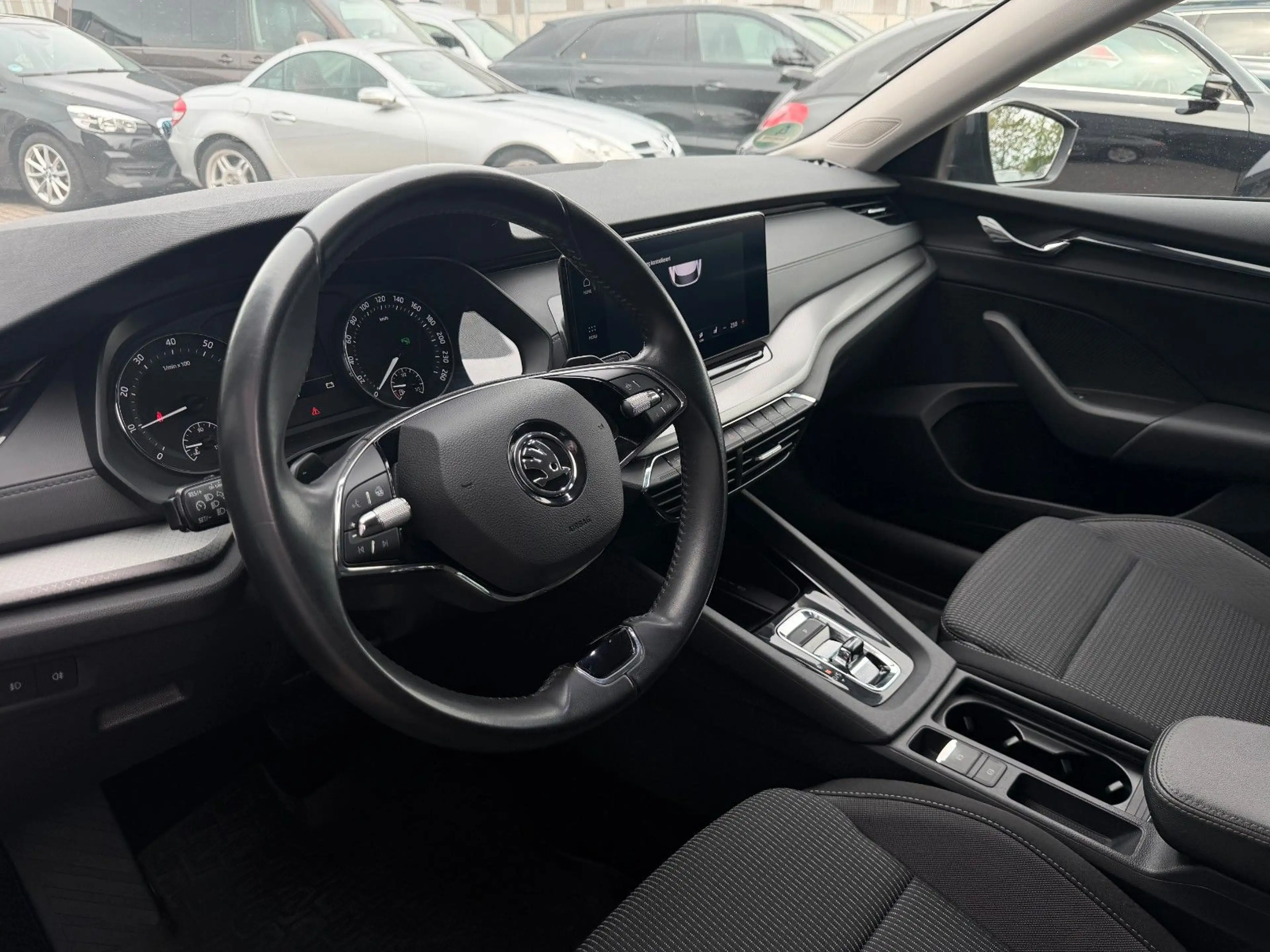 Skoda Octavia Combi Ambition*Tempomat*LED*e-TEC* — photo 13