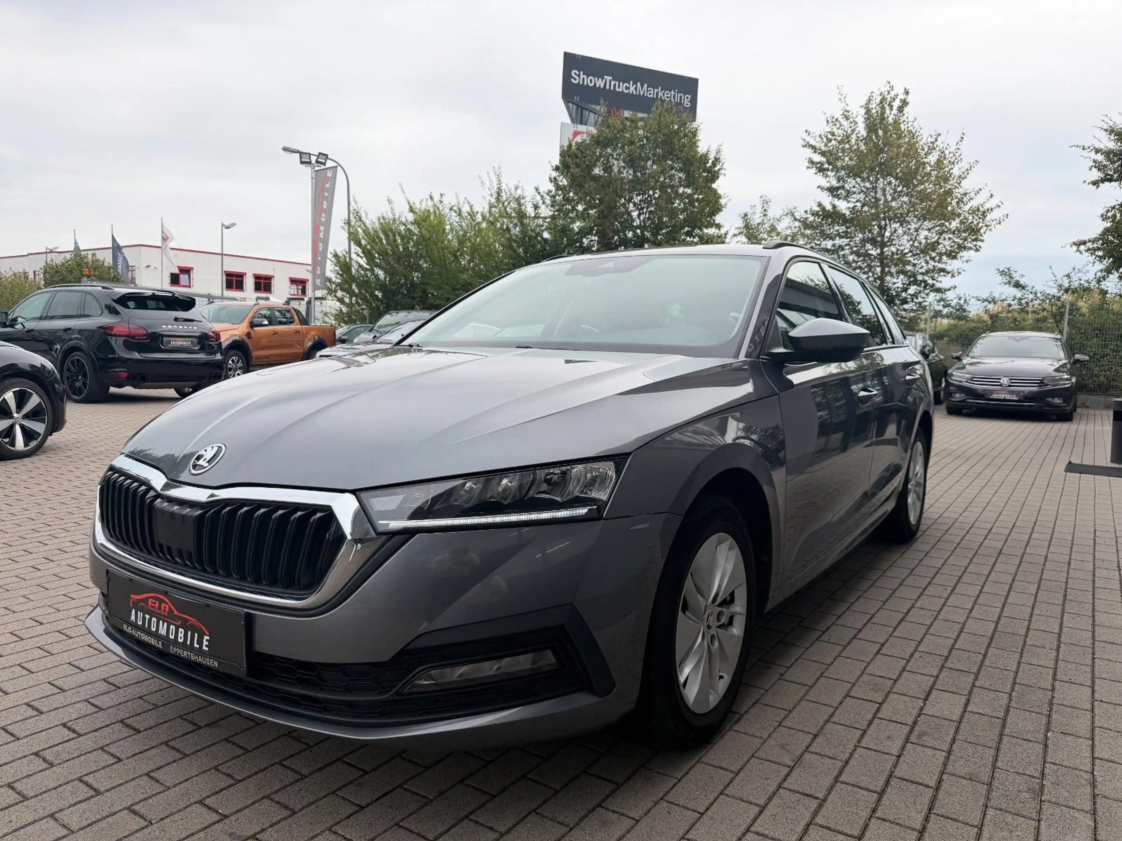 Skoda Octavia Combi Ambition*Tempomat*LED*e-TEC* — photo 6