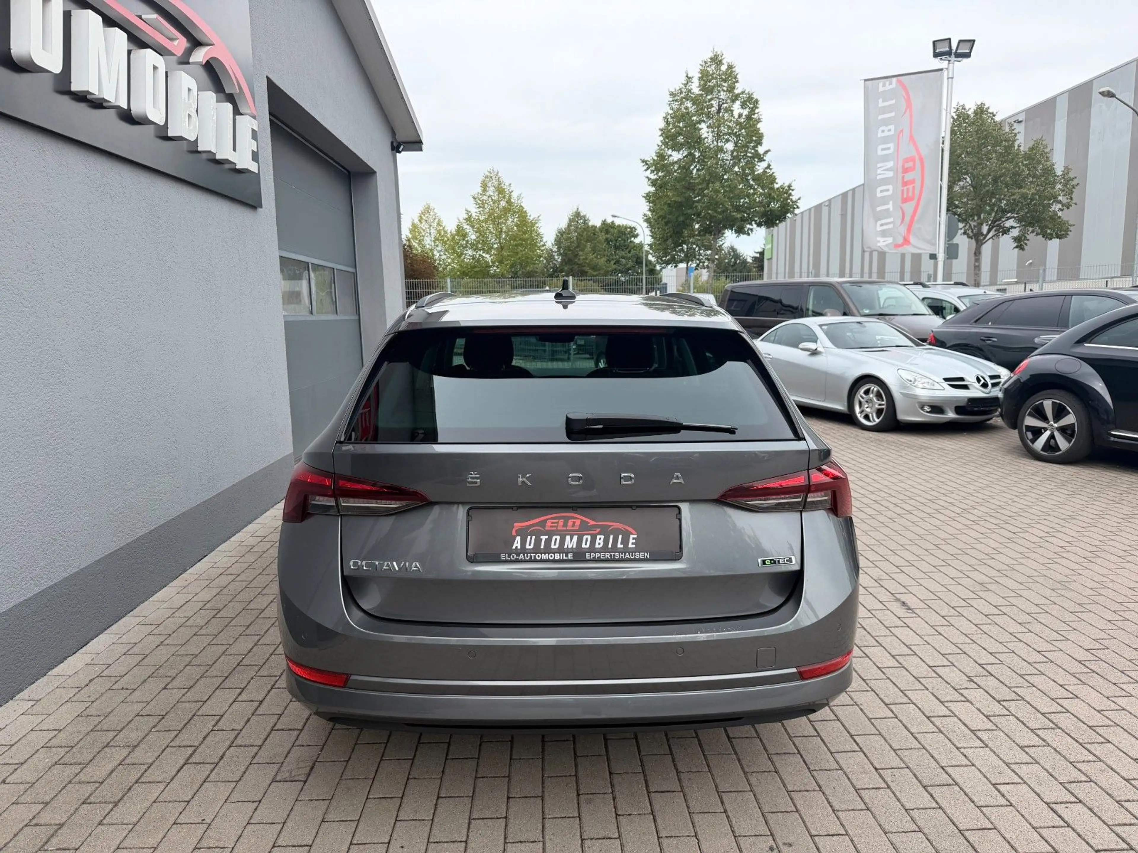 Skoda Octavia Combi Ambition*Tempomat*LED*e-TEC* — photo 4