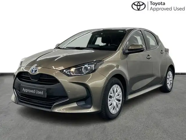 Toyota Yaris 116hp HEV Dynamic | carplay | camera