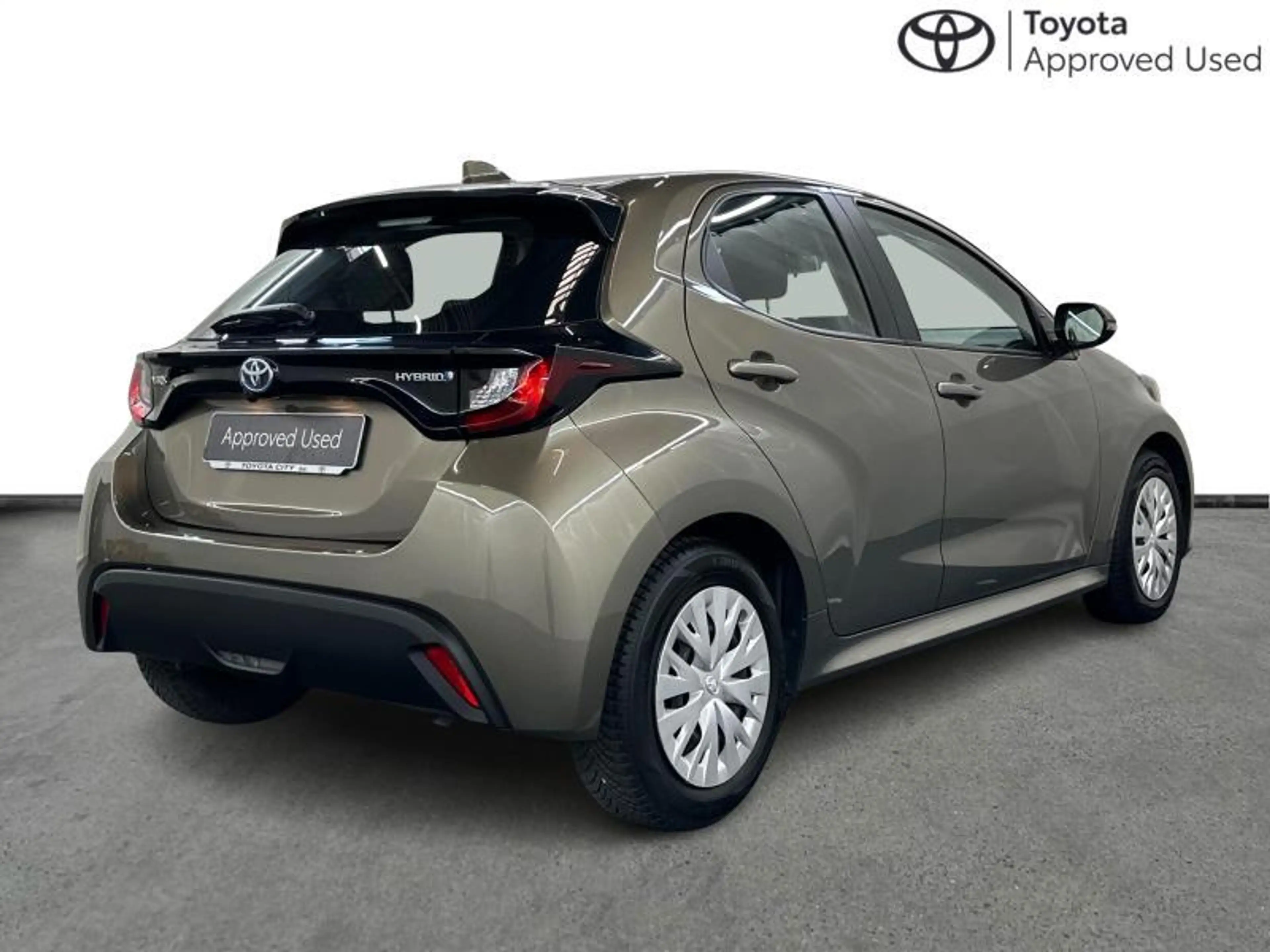 Toyota Yaris Dynamic — photo 15