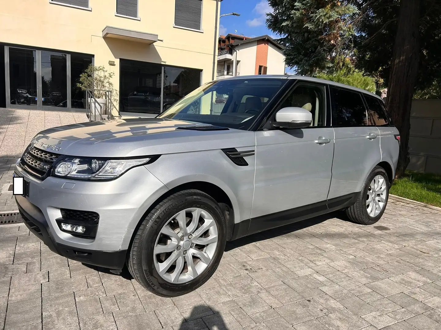 Land Rover Range Rover Sport Range Rover Sport 3.0 tdV6 SE auto my17 Grigio - 1