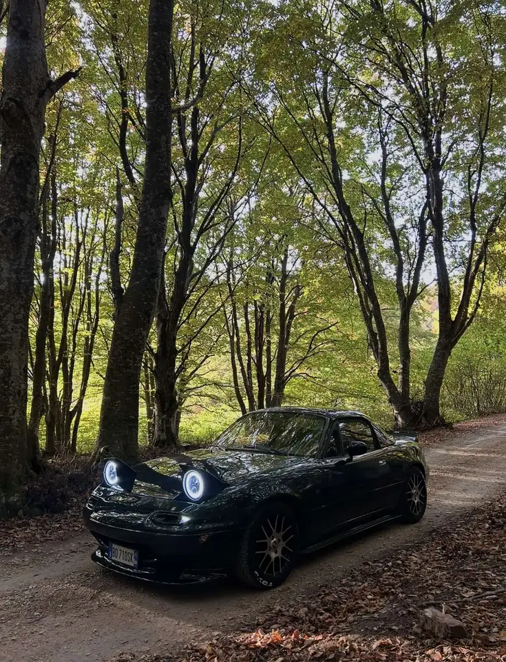 Mazda MX-5 1.6 Black Special cat., foto 1