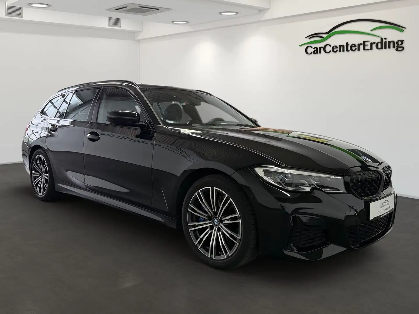 BMW 340 TxDrive*Laser*Navi*HUD*Kamera*DriveA.*DAB* Zwart - 2