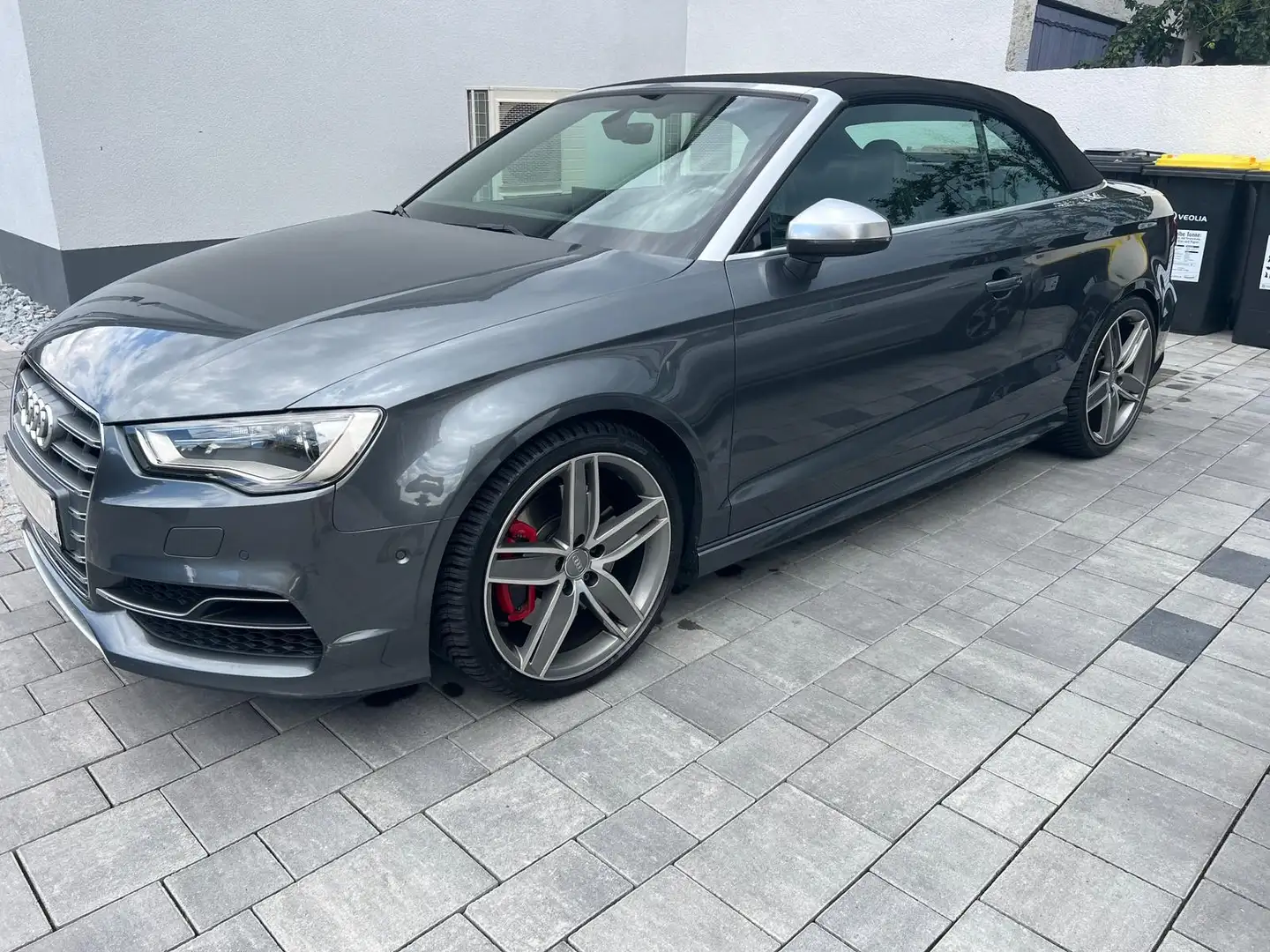 Audi S3 2.0 TFSI quattro Grau - 2