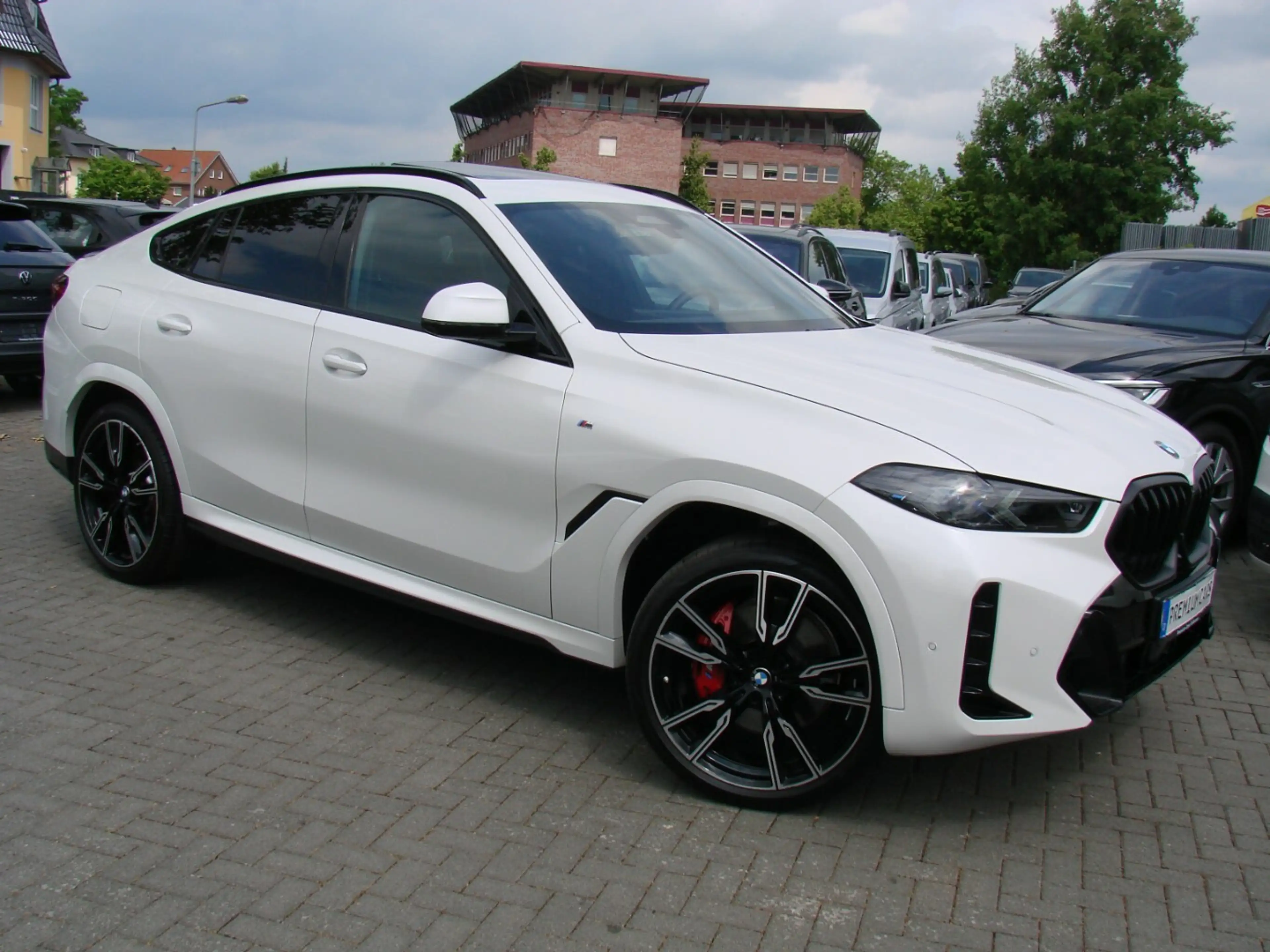 BMW X6 30d xDrive M Sport Pro SHZ Pano HUD H&K AHK SoftCl — photo 7