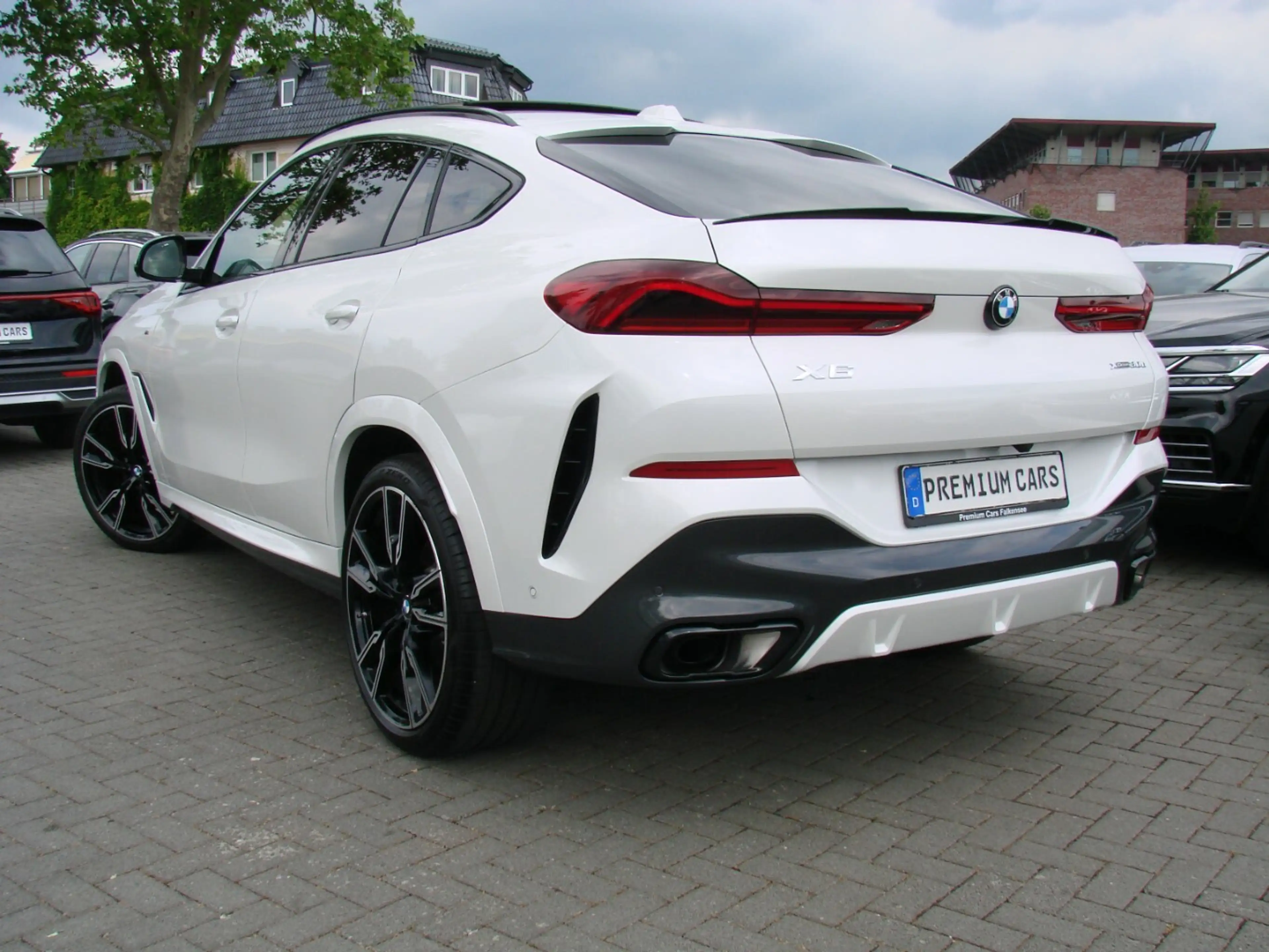 BMW X6 30d xDrive M Sport Pro SHZ Pano HUD H&K AHK SoftCl — photo 6