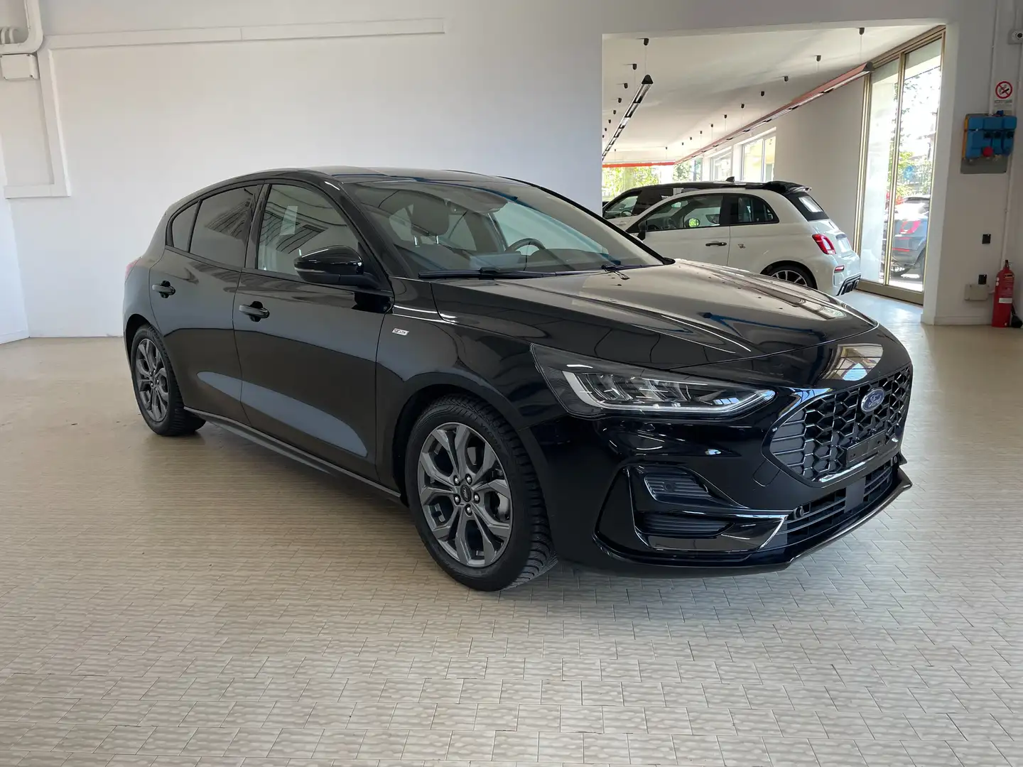 Ford Focus 1.5 ecoblue ST-Line 115cv auto 2024 Co Pilot Pack Noir - 1
