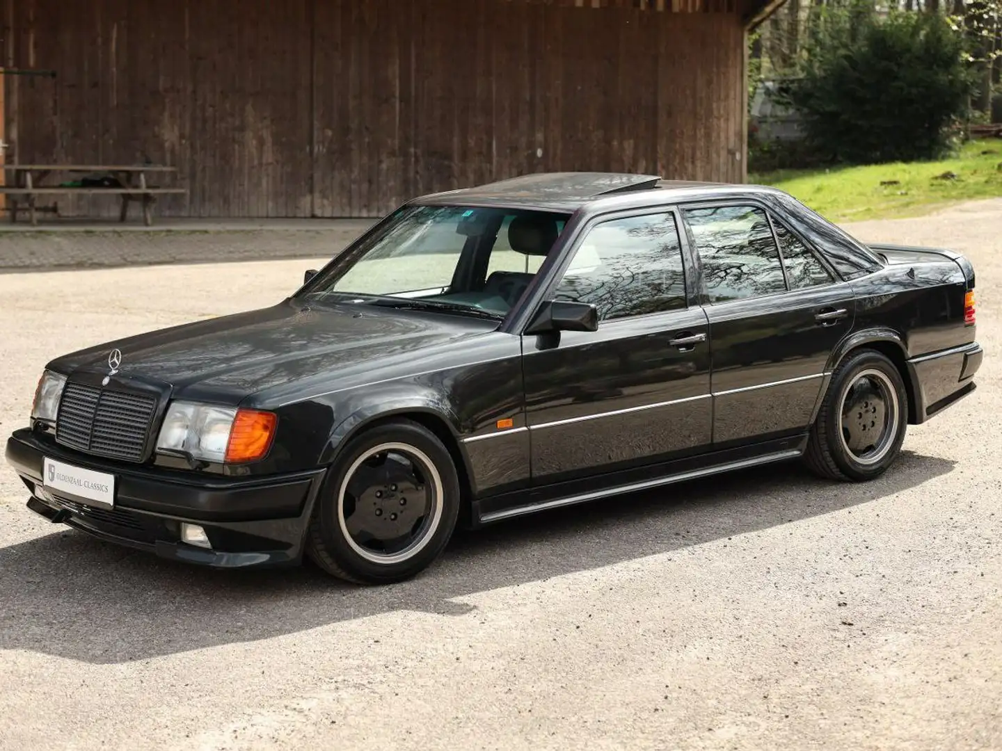 Mercedes-Benz 300 24 AMG Zwart - 1