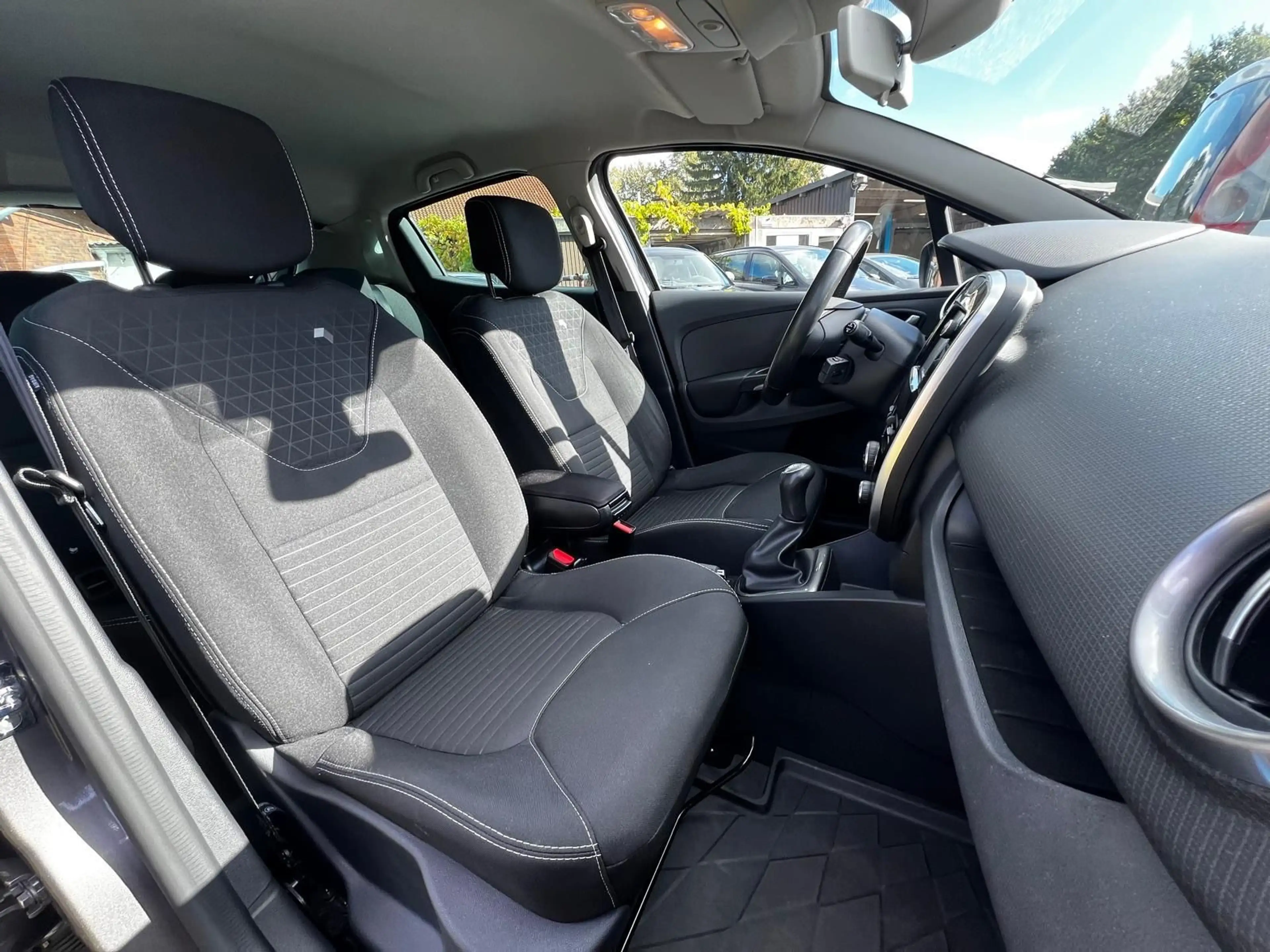 Renault Clio IV 1.2 Limited*AHK*75Tkm*Navi*Garantie* — photo 12