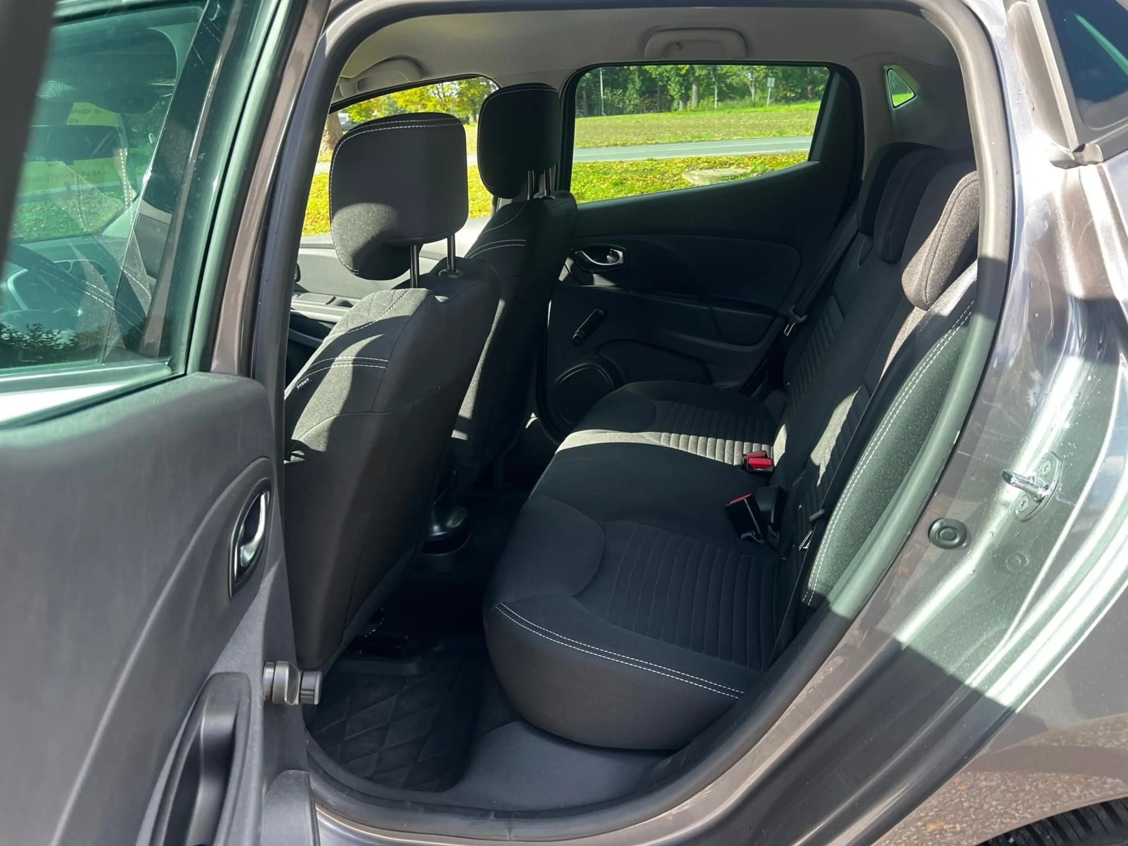 Renault Clio IV 1.2 Limited*AHK*75Tkm*Navi*Garantie* — photo 14