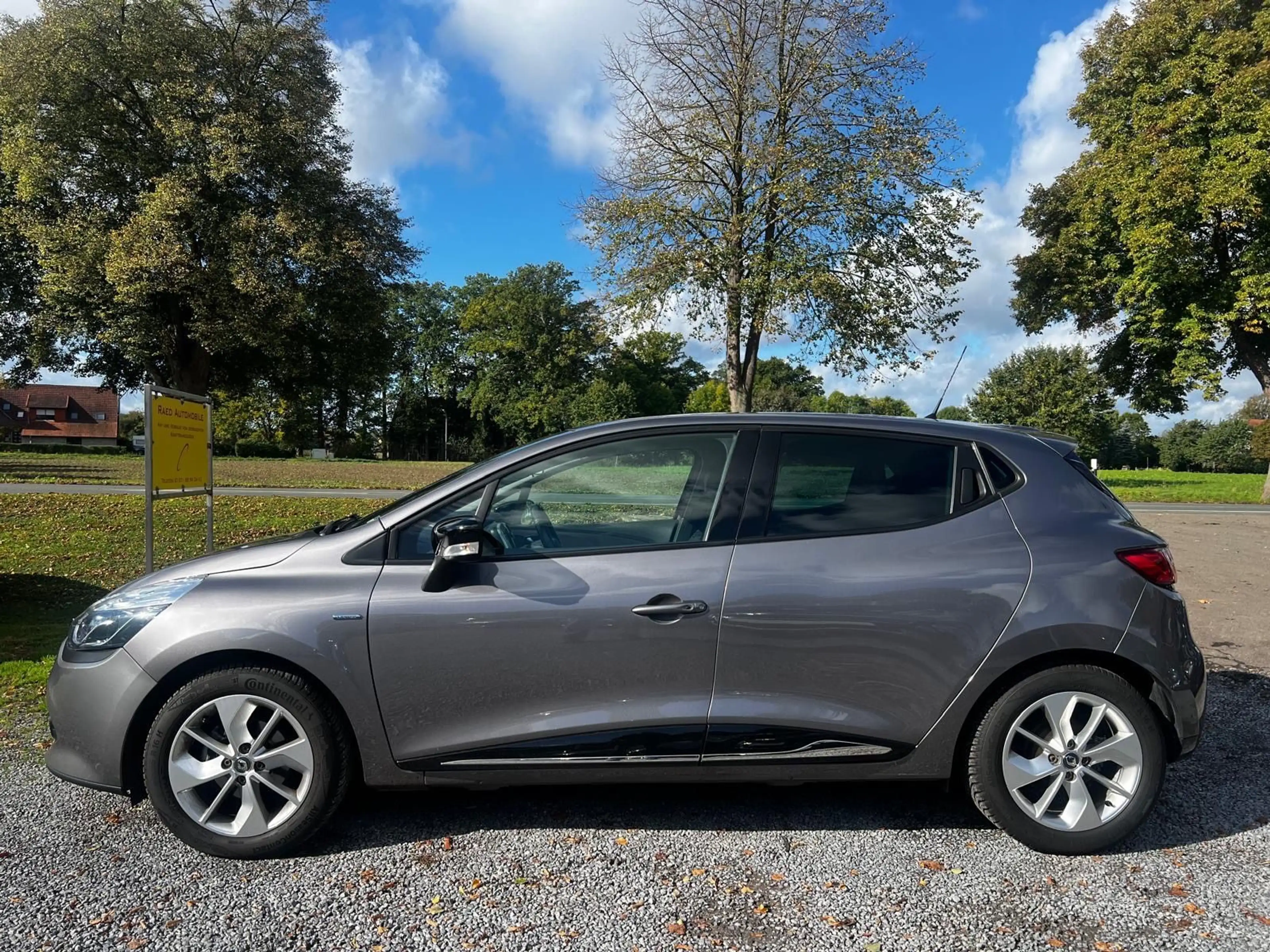 Renault Clio IV 1.2 Limited*AHK*75Tkm*Navi*Garantie* — photo 2