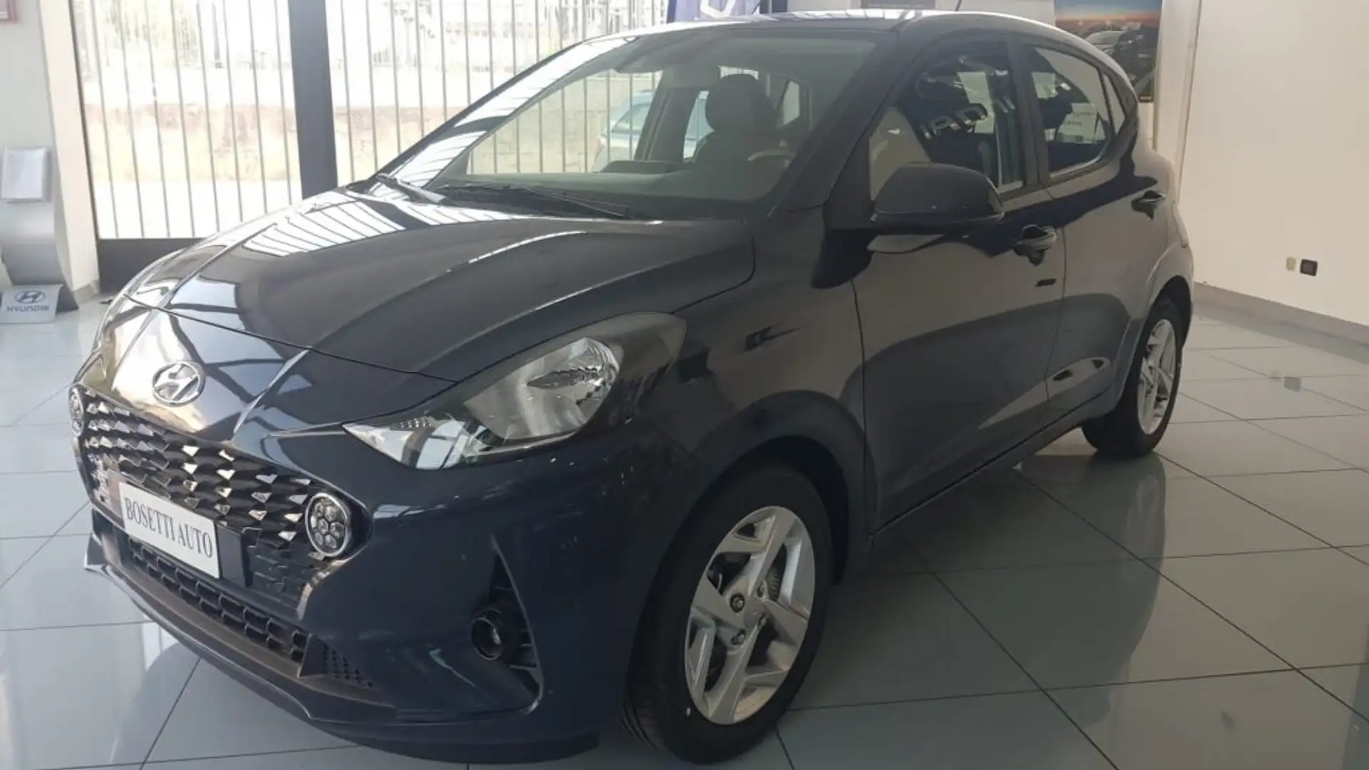 Hyundai i10 1.0 Connectline GPL Grau - 1