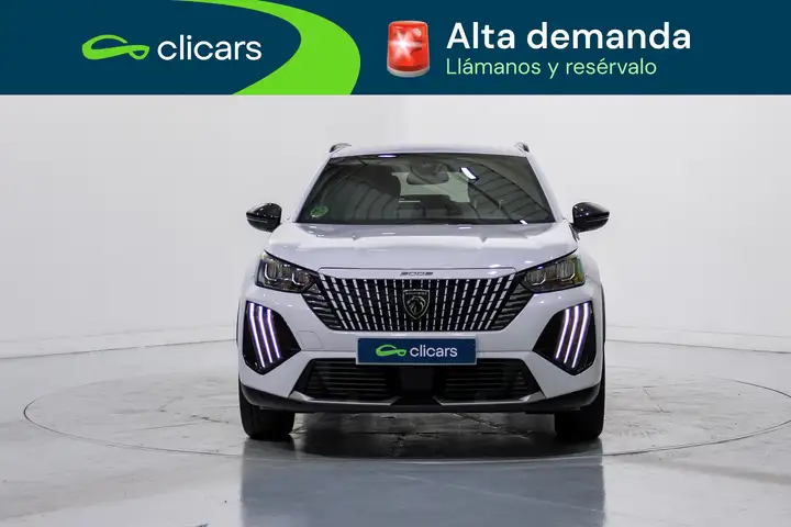 Peugeot 2008 2023, foto 2