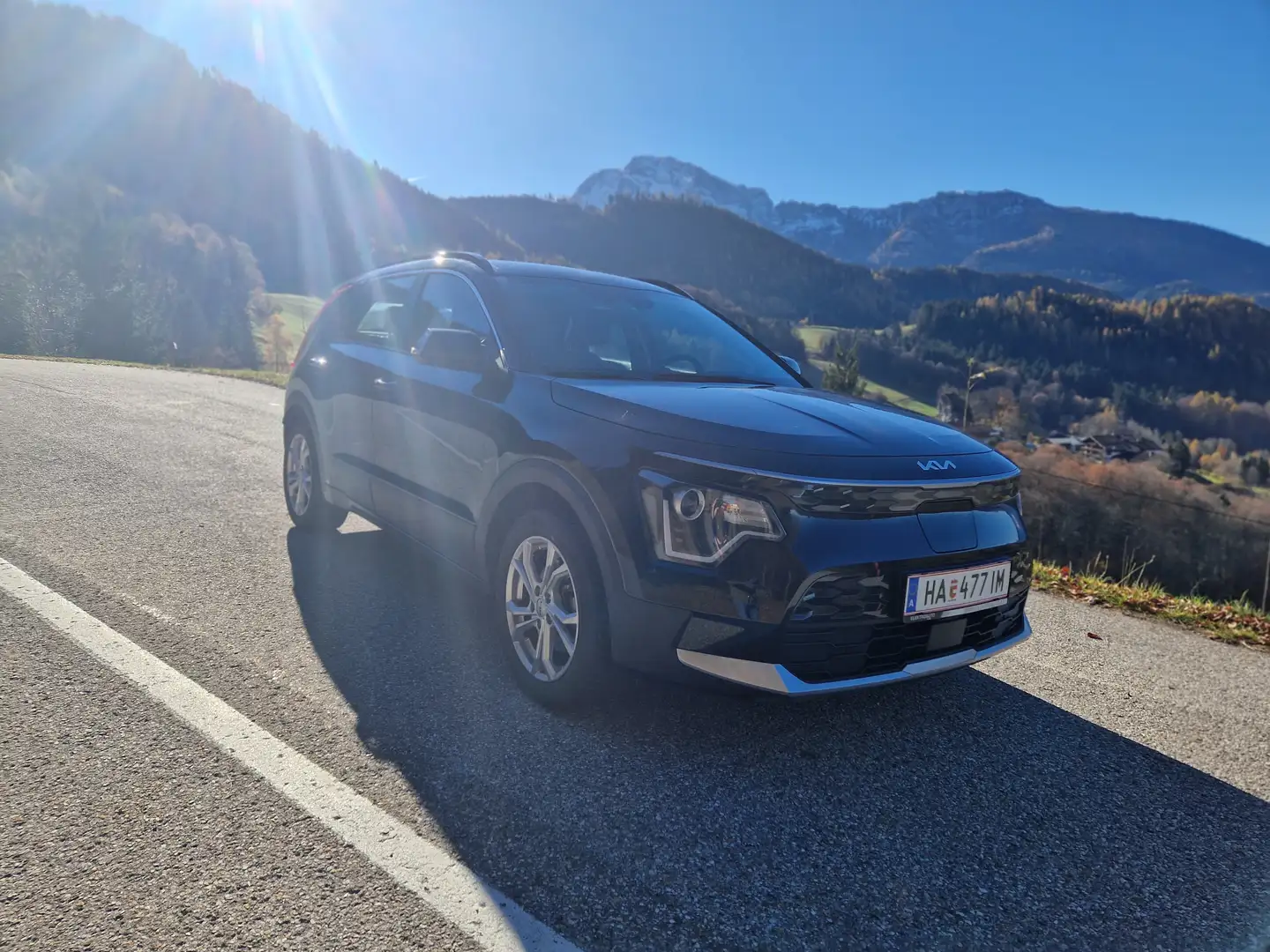 Kia Niro e-Niro 64,8kWh ab 20.000 netto 8-fach, Edition 7 Schwarz - 2