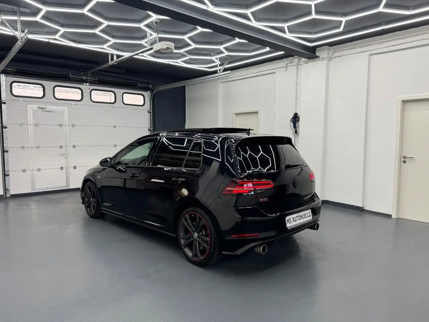 Volkswagen Golf GTI Performance*ACC*R.KAM*PANORAMA* Noir - 2
