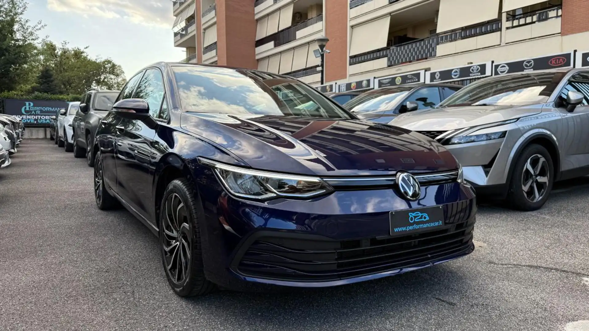 Volkswagen Golf 1.0eTSI 110CV EVO DSG LIFE *24M.G.*C.L.17*CARPLAY* Bleu - 2