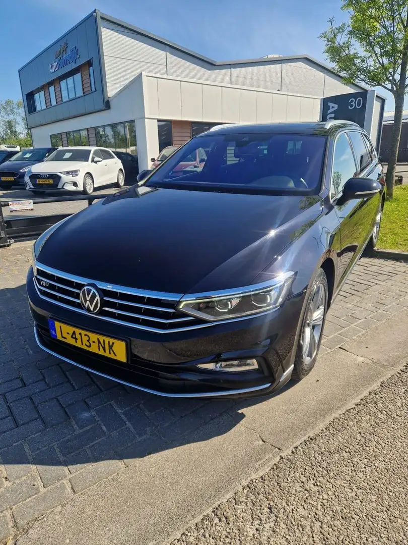 Volkswagen Passat Variant 1.5 TSI R-Line Business +150 pk DSG panodak,Trekha Zwart - 2