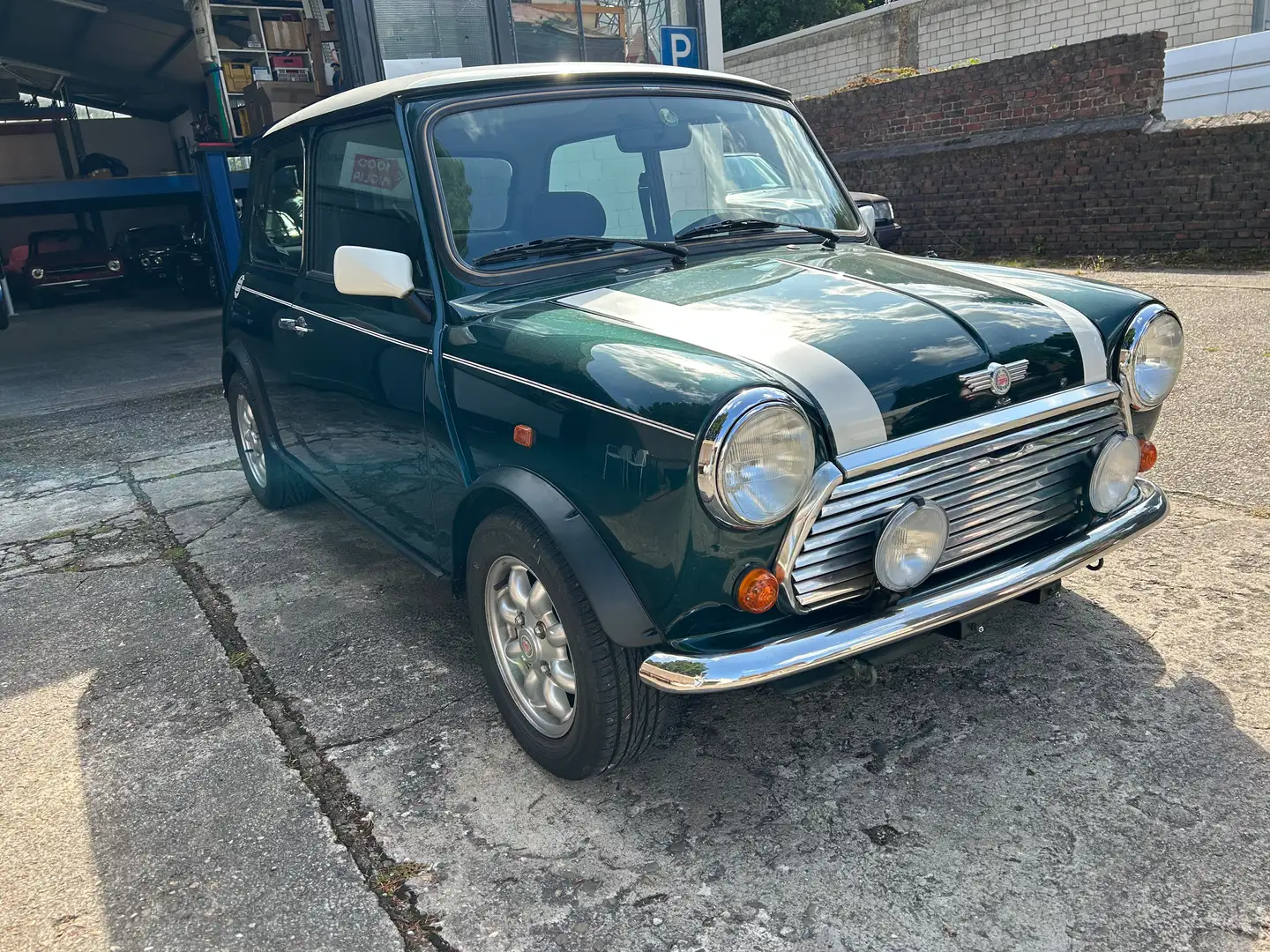 MINI Cooper 1300i Verde - 2