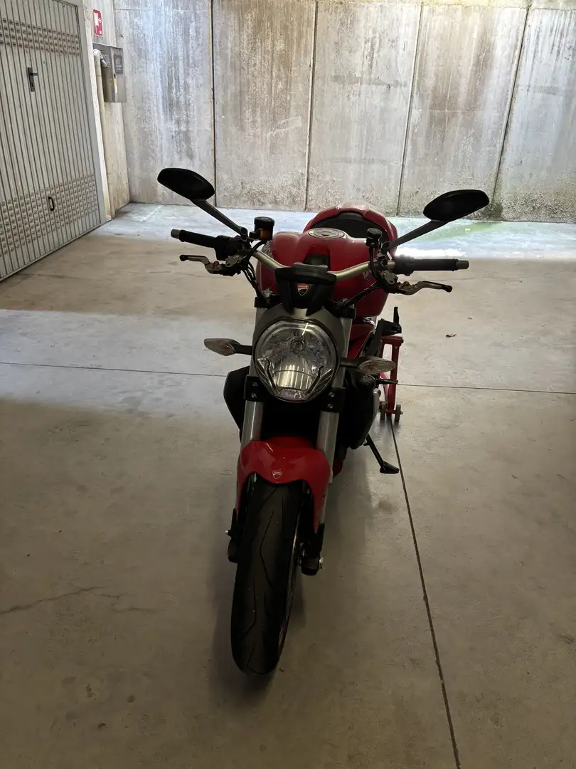 Ducati Monster 1200 Rouge - 2