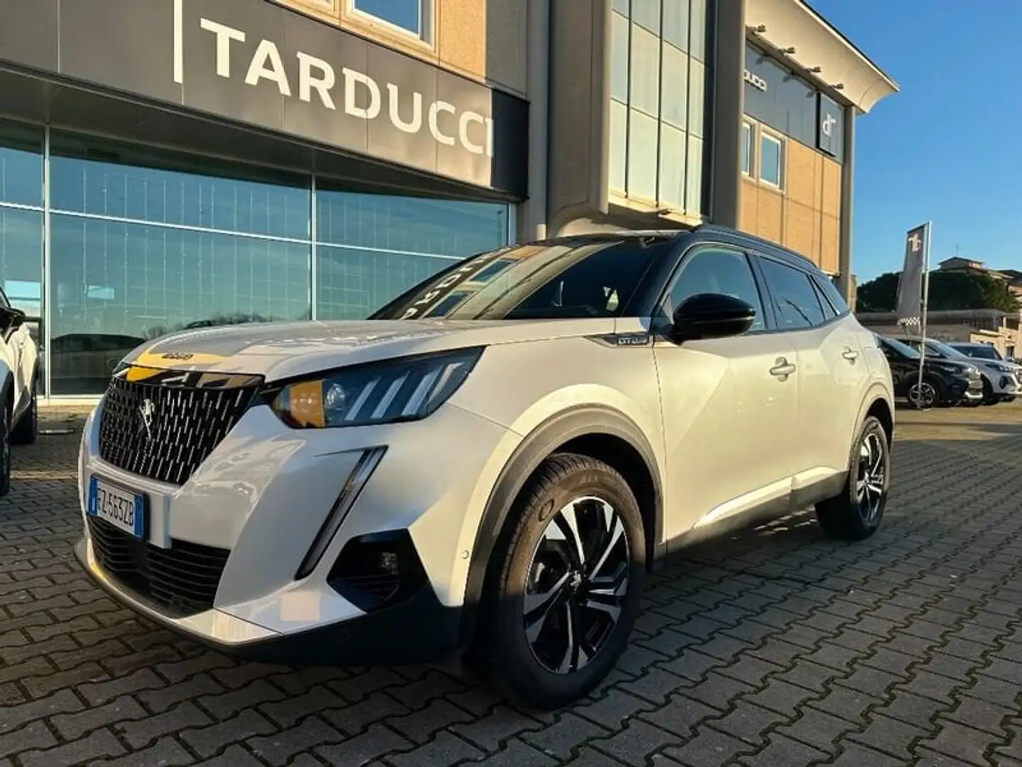 Peugeot 2008 2008 PureTech 130 S&S GT Line Bianco - 1