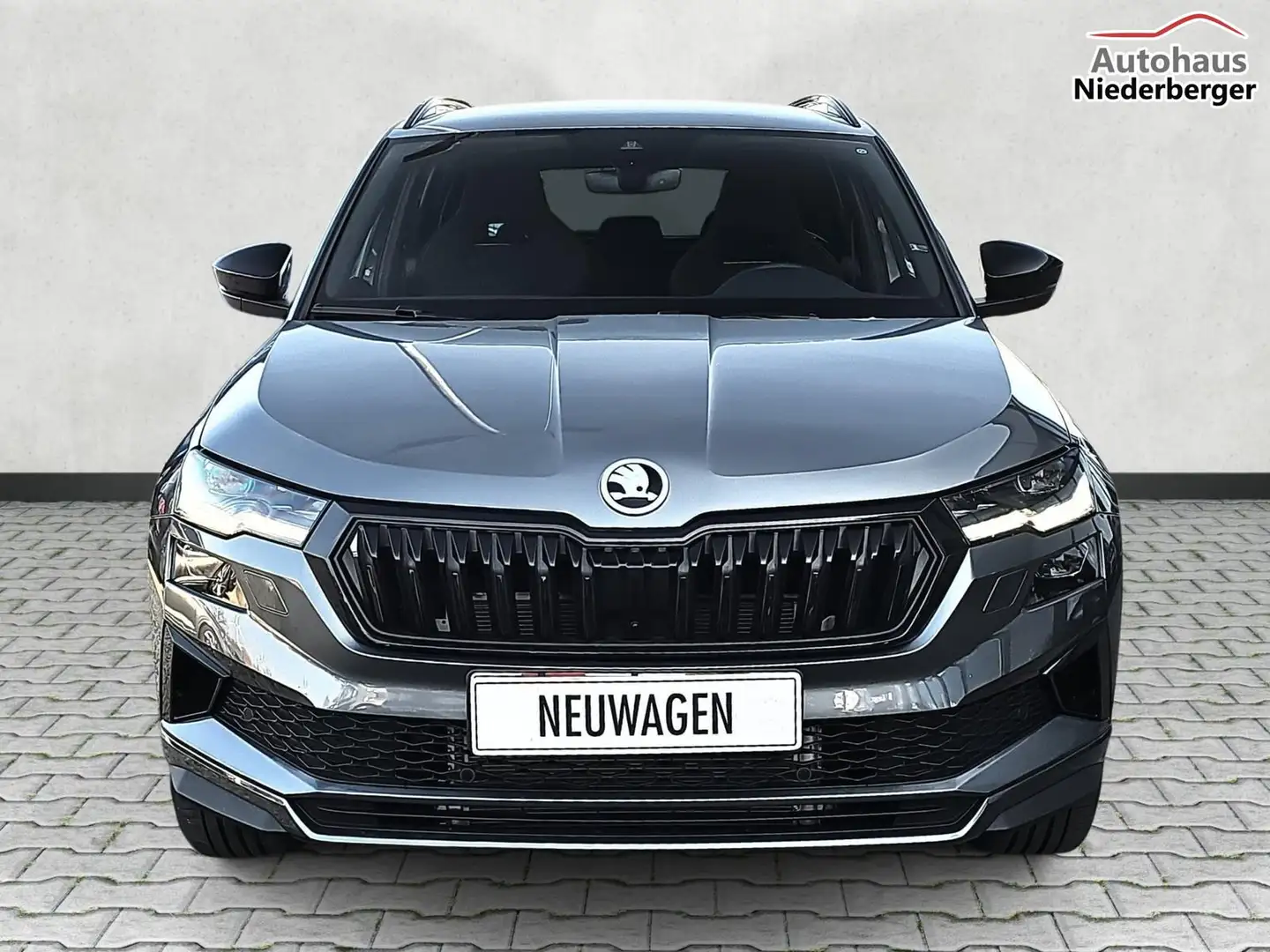 Skoda Karoq Sportline 1.5 TSI DSG 360Grad Kamera / ACC 110 ... Grau - 2