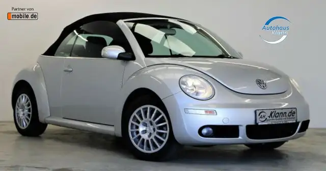 Volkswagen Beetle New Beetle Cabriolet 1.4 75PS Klima SHZ Radio