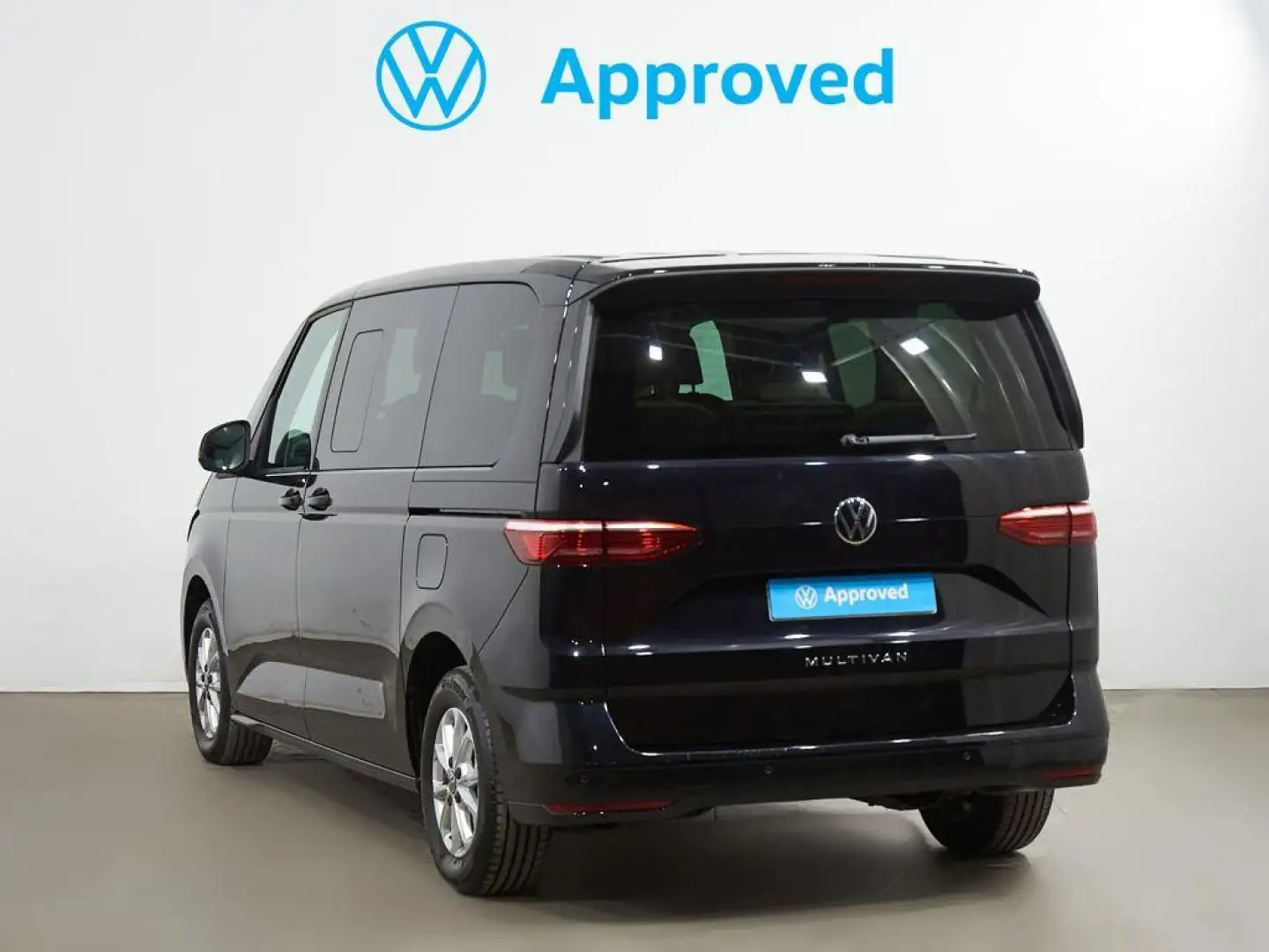 Volkswagen Multivan Batalla Corta 2.0 TDI 110 kW (150 CV) DSG Negro - 2
