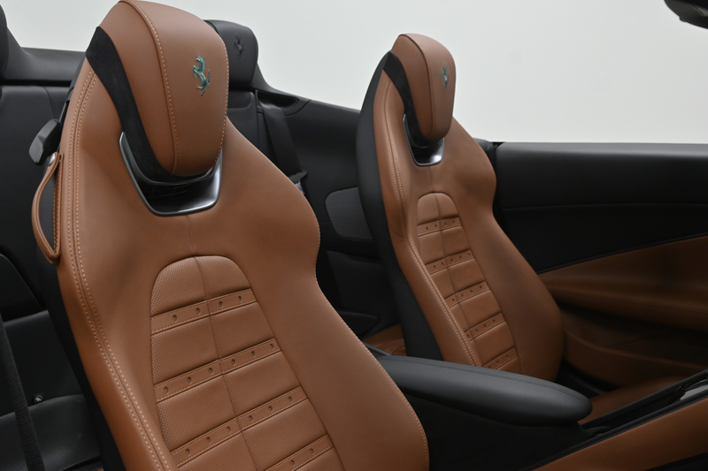 Ferrari Roma Roma Spider — photo 9