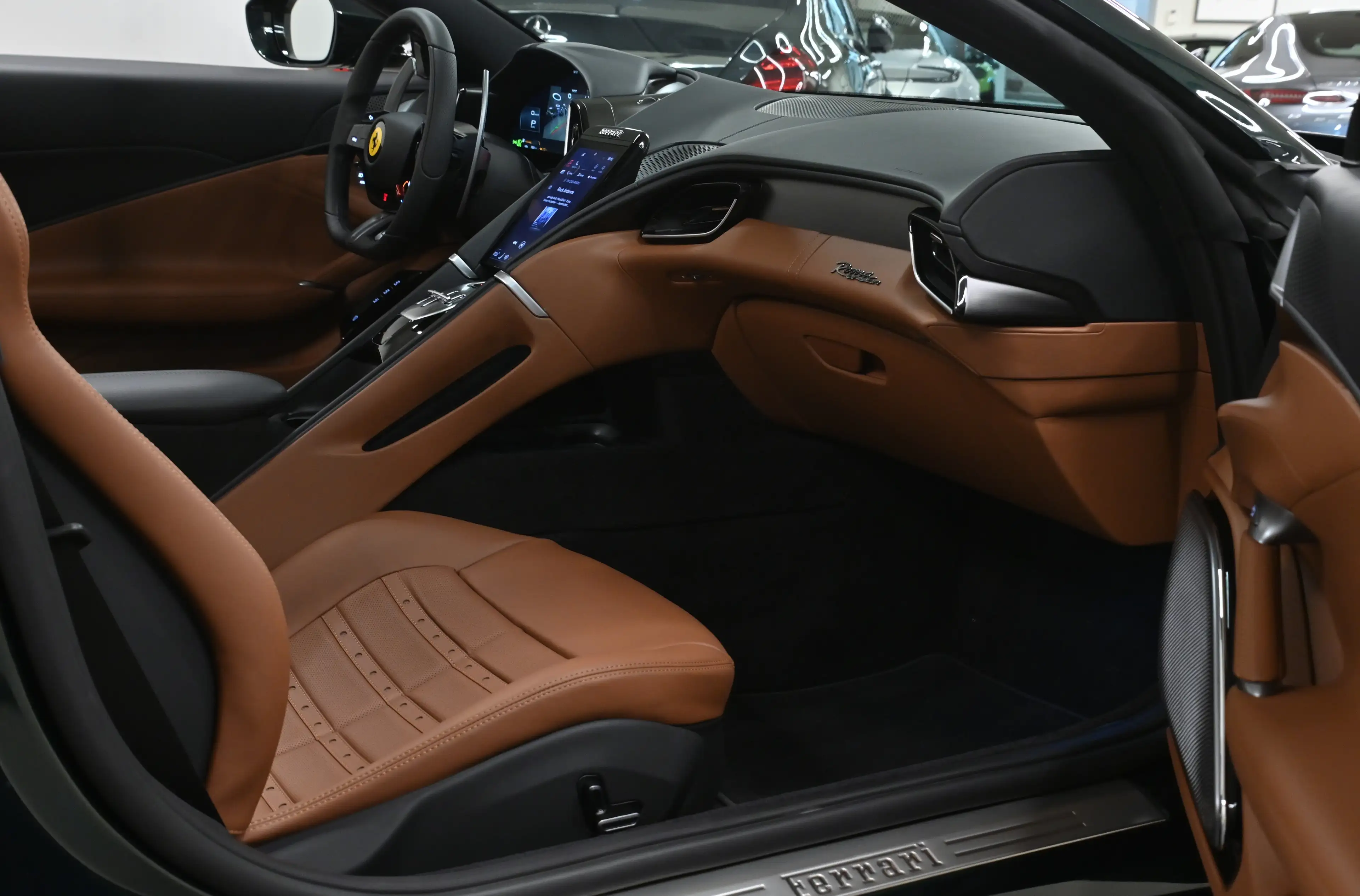Ferrari Roma Roma Spider — photo 4