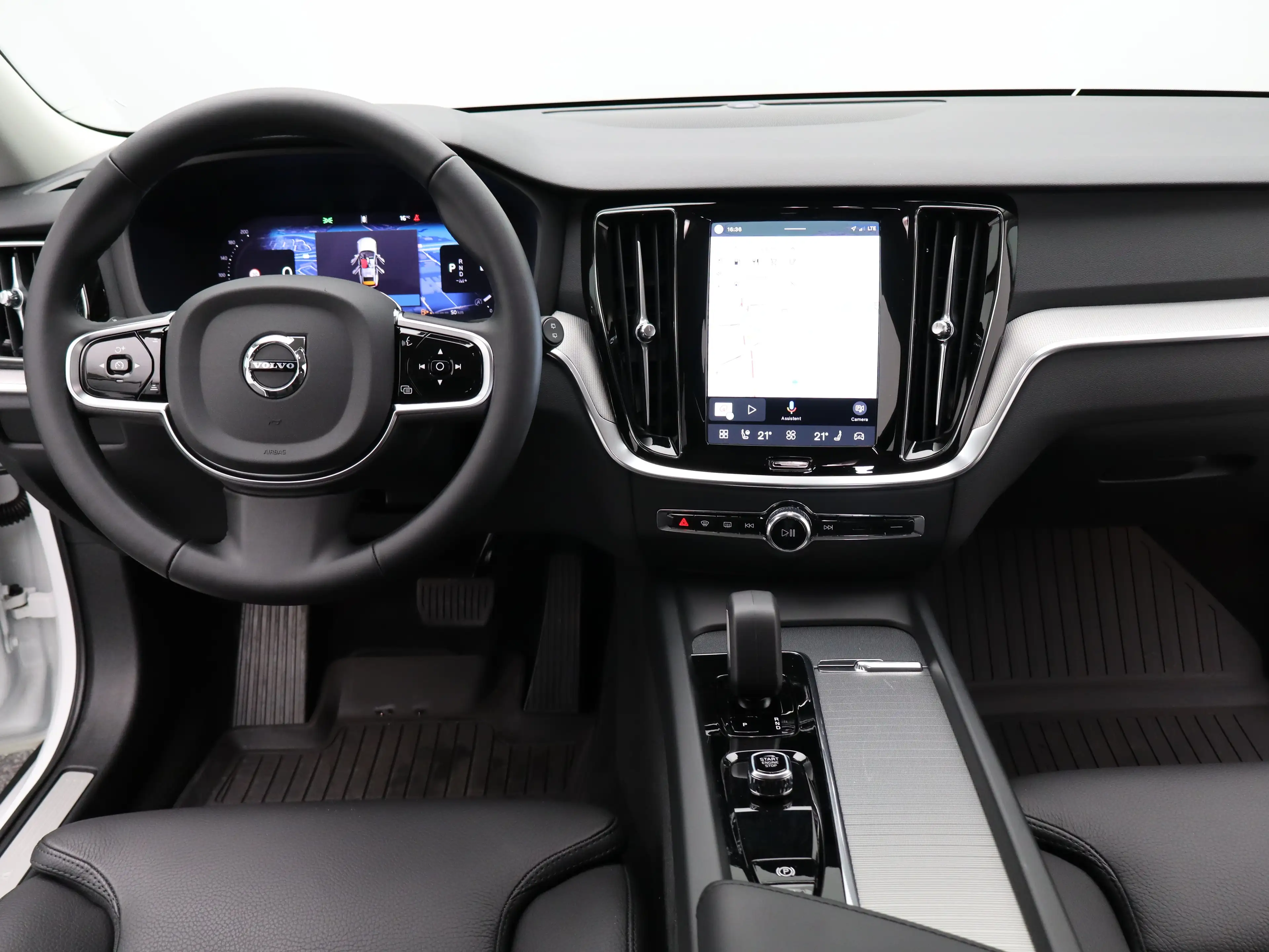 Volvo V60 2.0 B4 Plus Dark | Achteruitrijcamera | Stoelverwa — photo 3