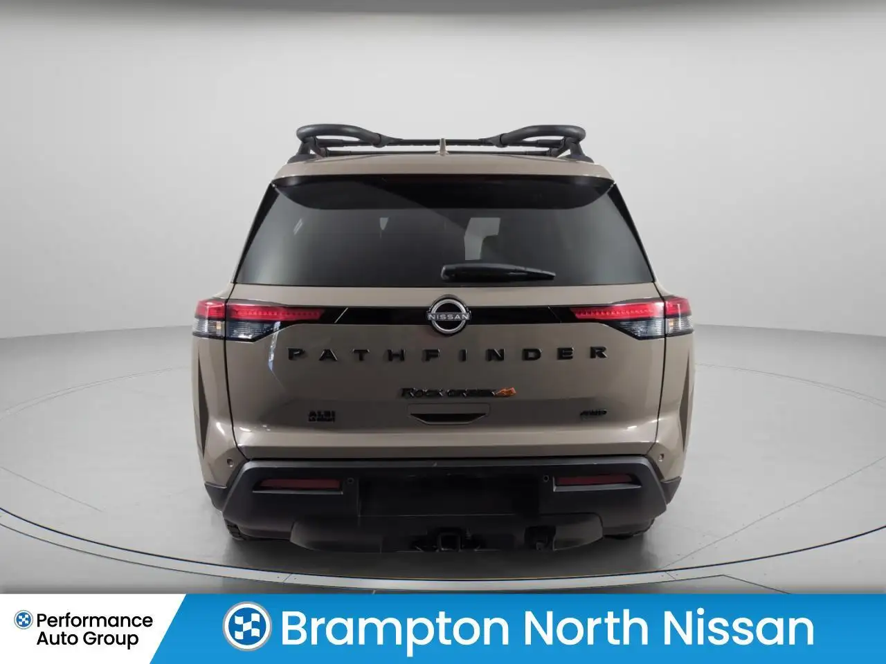Nissan Pathfinder photo Nissan Pathfinder
