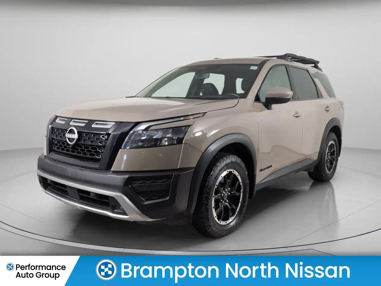 Nissan Pathfinder photo Nissan Pathfinder