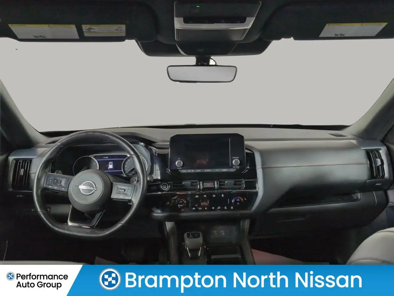 Nissan Pathfinder photo Nissan Pathfinder