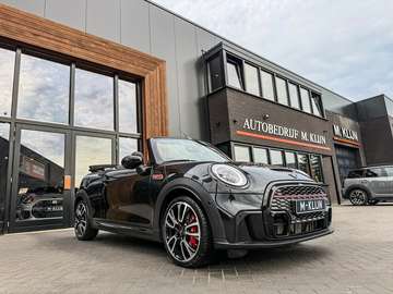 2.0 JCW Pack F1 231pk/Camera/HK/Head up/18"Jcw/Btw