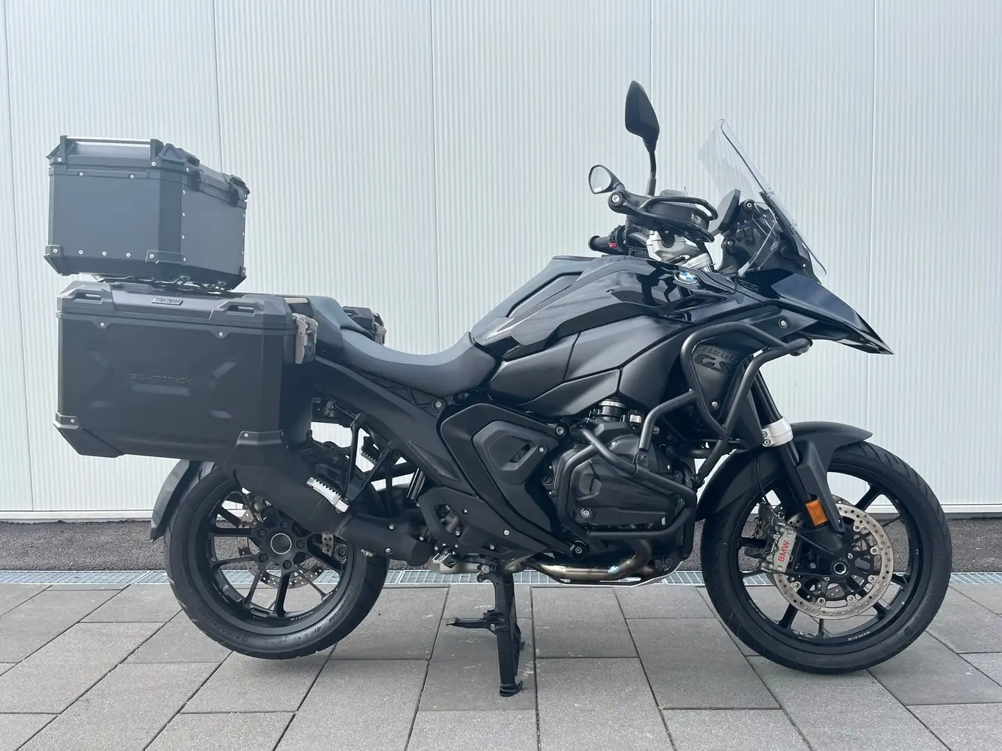BMW R 1300 GS 3 Pakete/Schmiederäder/3Koffer Noir - 1