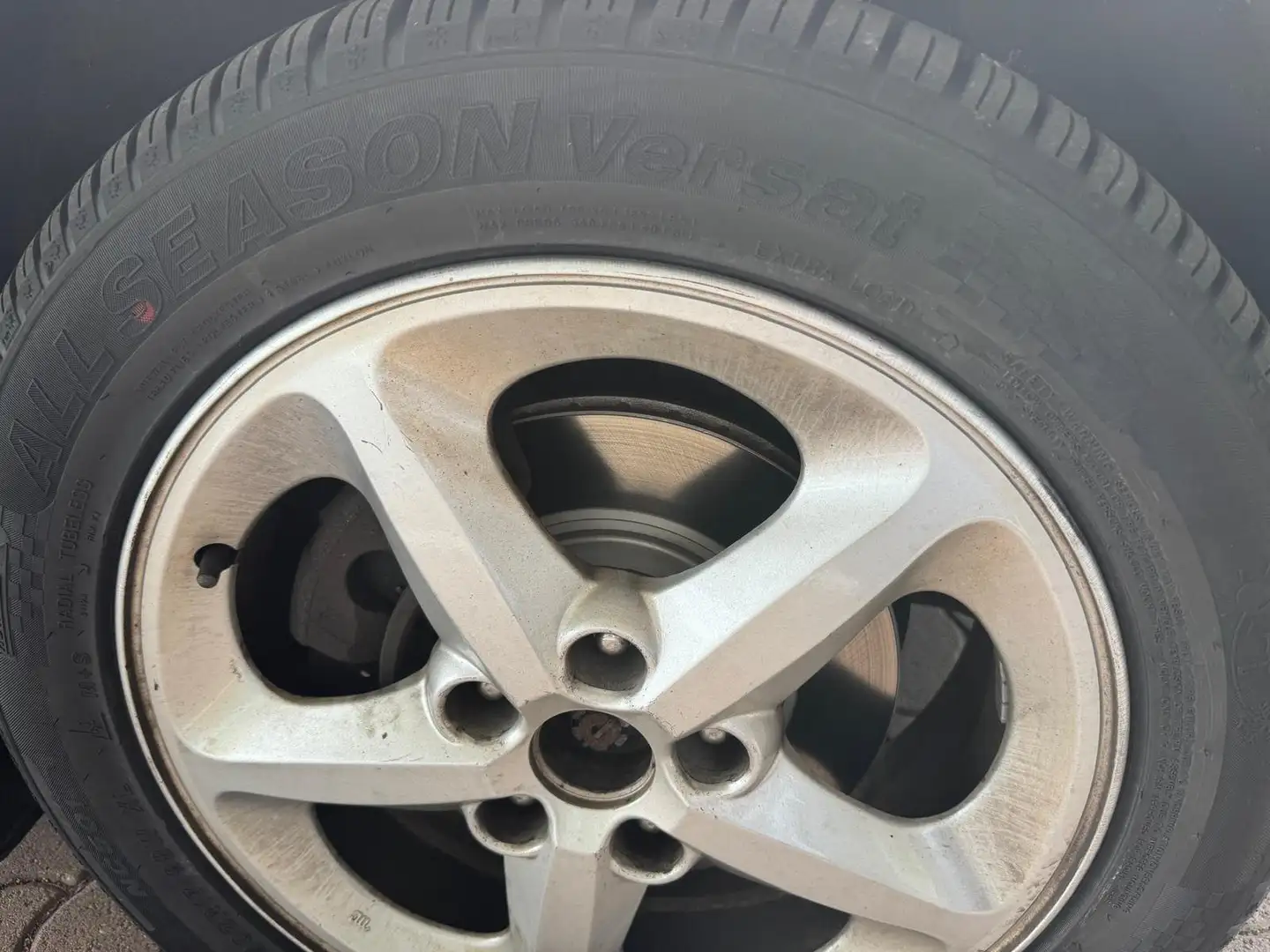 Hyundai Sonica Bej - 2