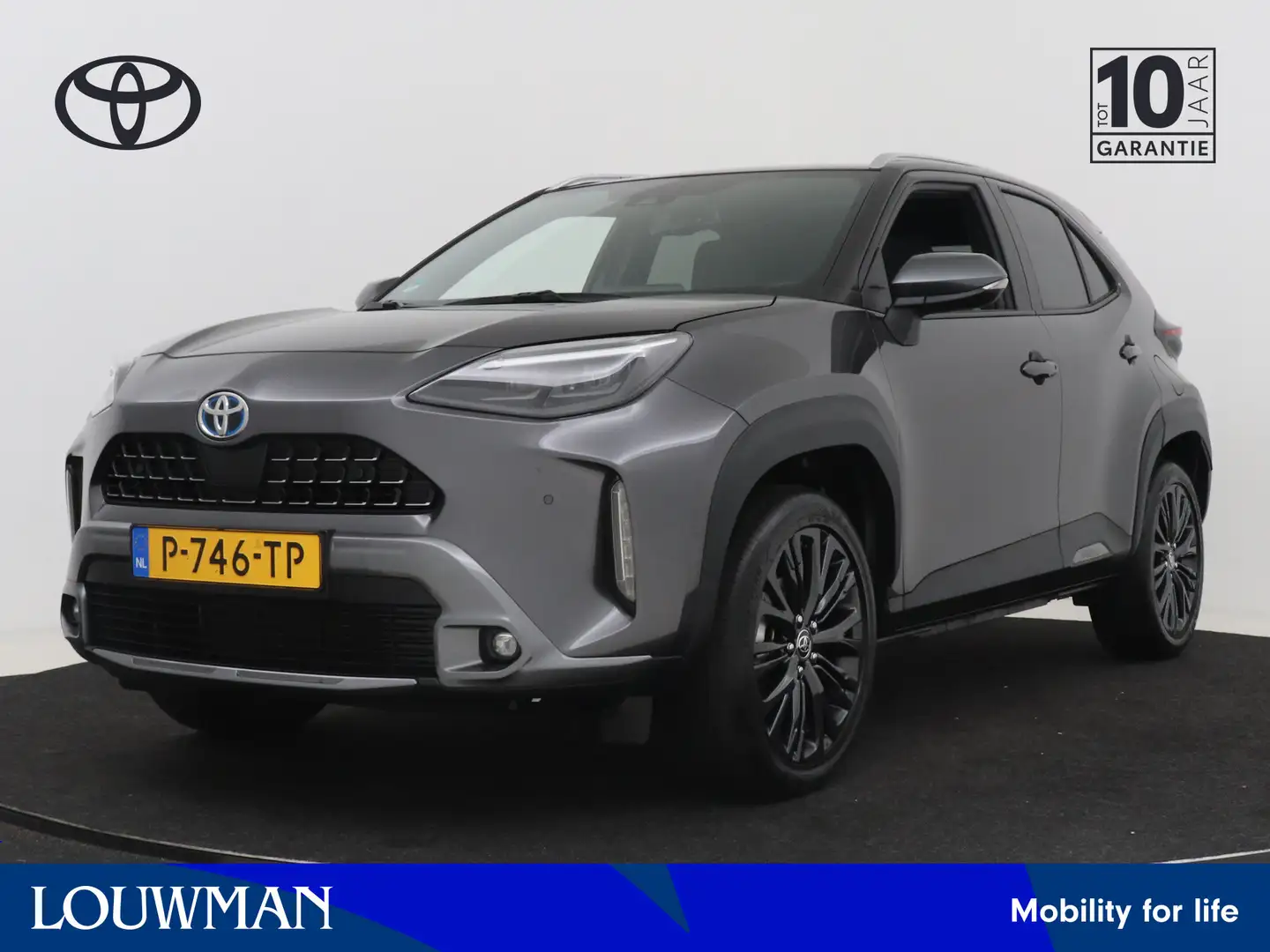 Toyota Yaris Cross 1.5 Hybrid Adventure Gris - 1