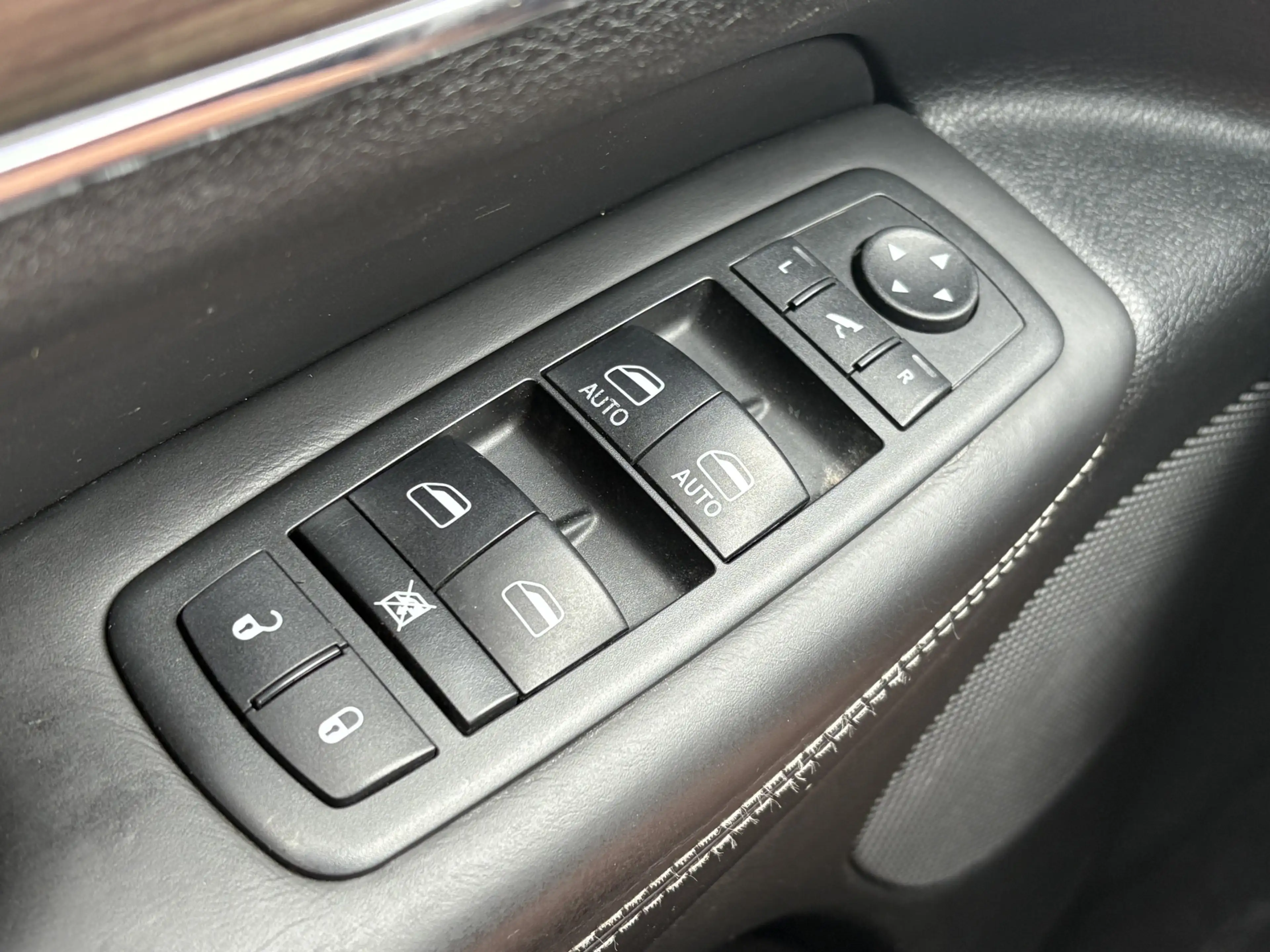 Jeep Grand Cherokee 3.0 251Pk CRD Overland / Cruise / Airco / Navi / T — photo 10