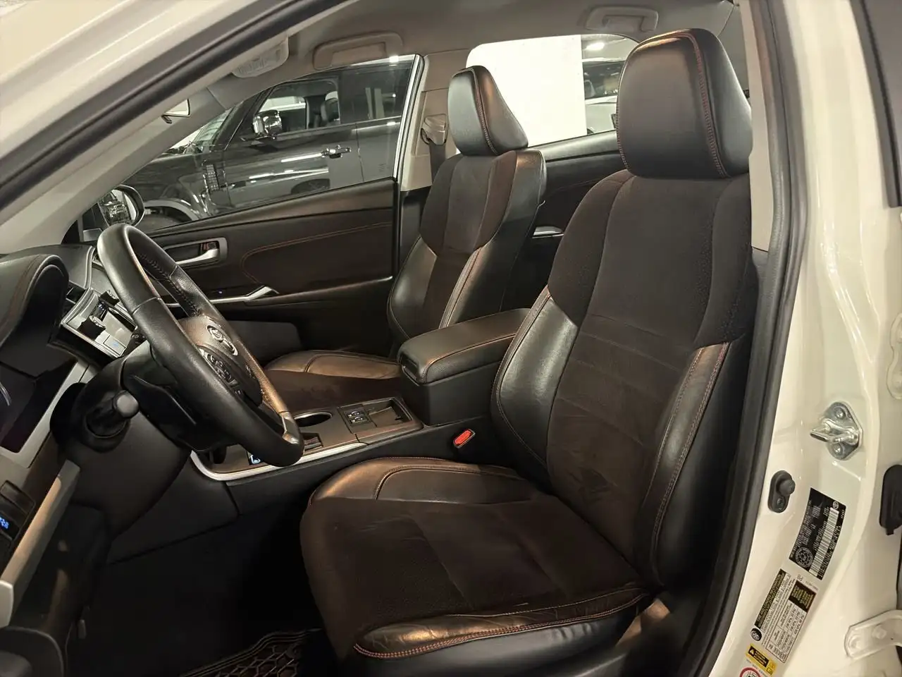 Toyota Camry снимка Toyota Camry