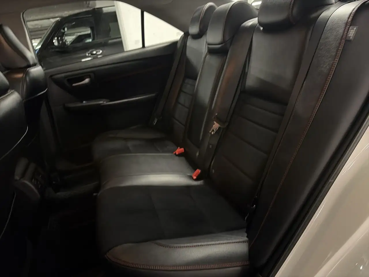 Toyota Camry снимка Toyota Camry